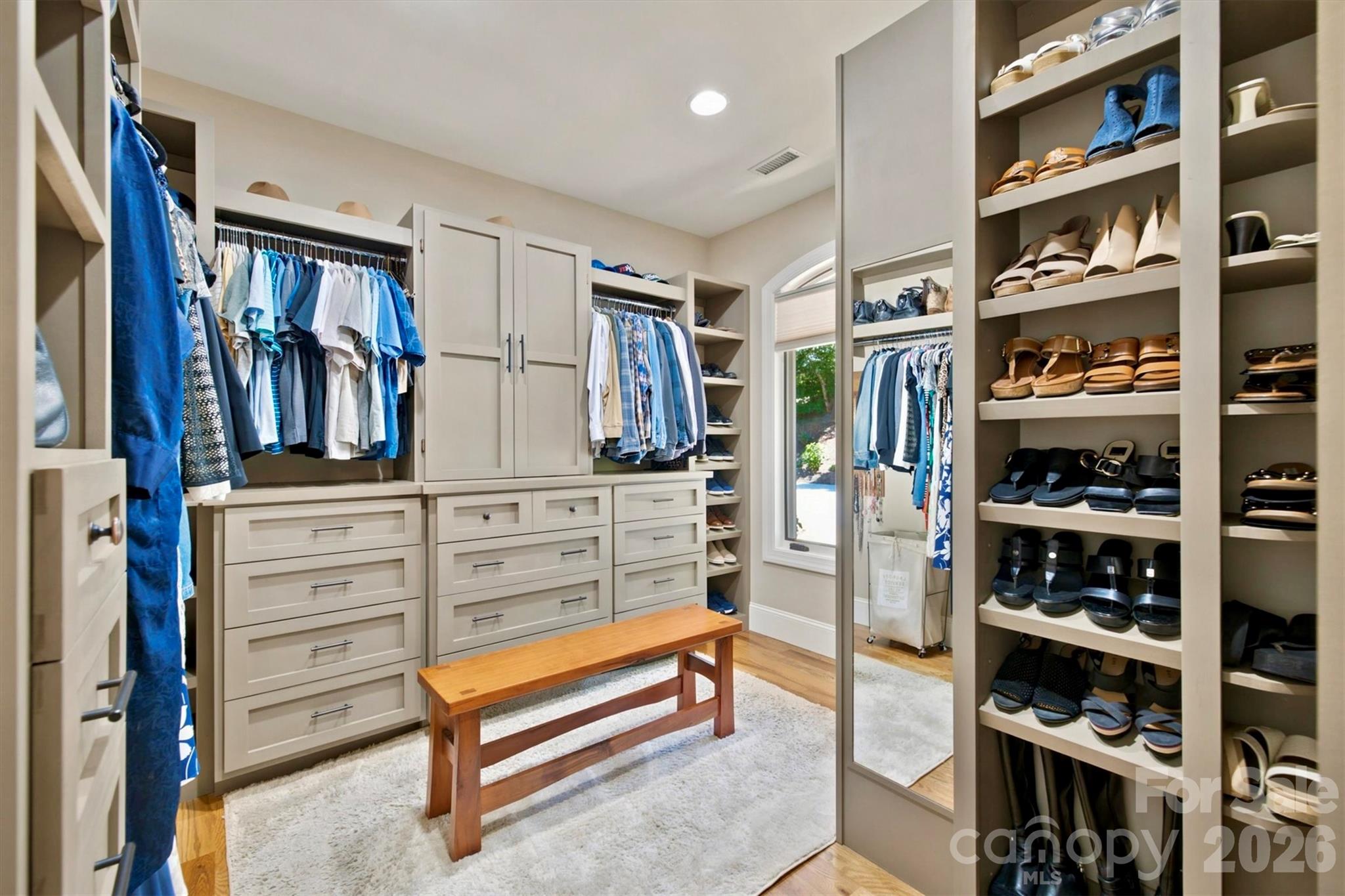 1167 Johns Ridge Parkway Property Photo 22
