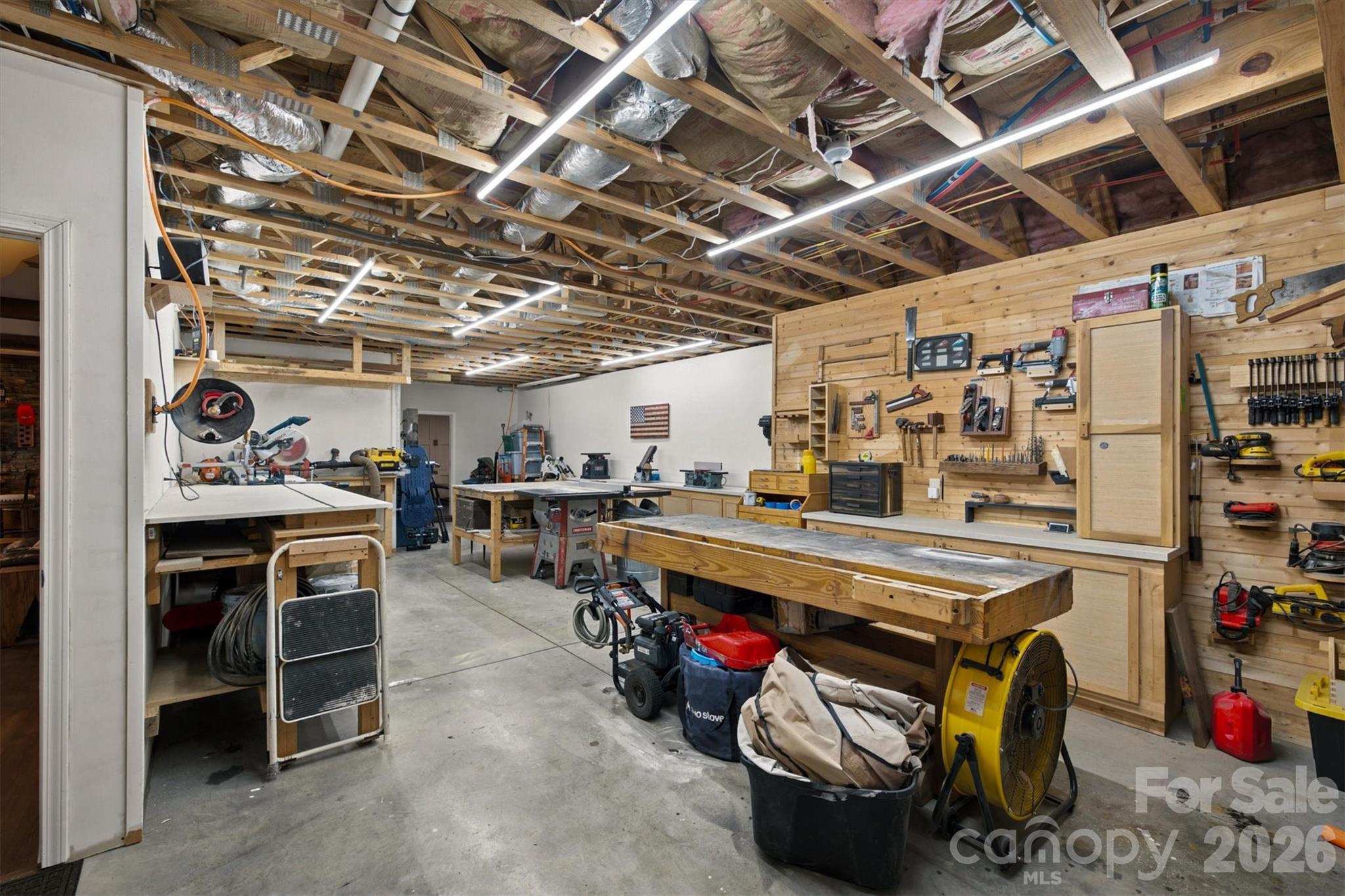 1167 Johns Ridge Parkway Property Photo 32