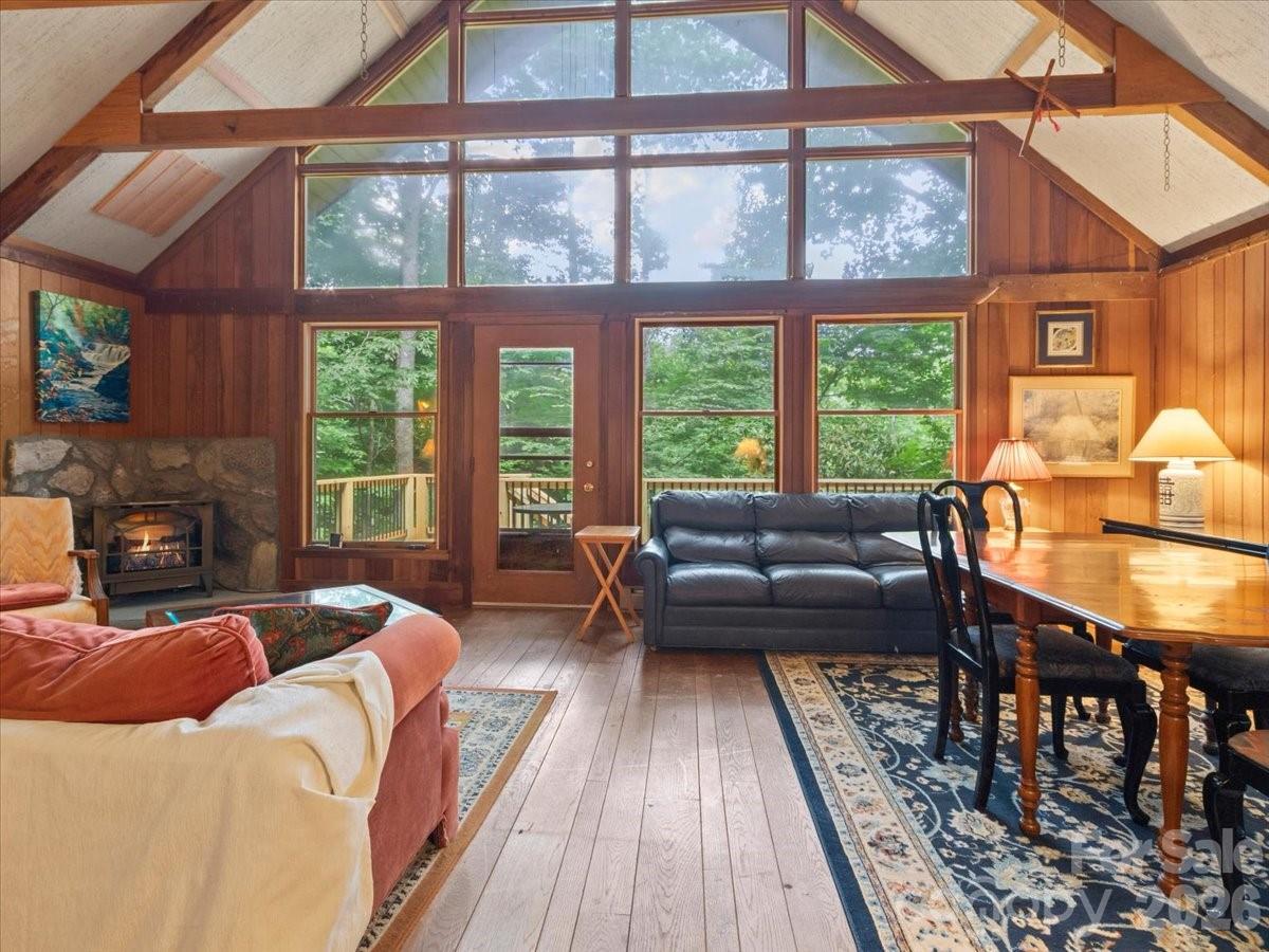 119 Fox Den Road Property Photo 23