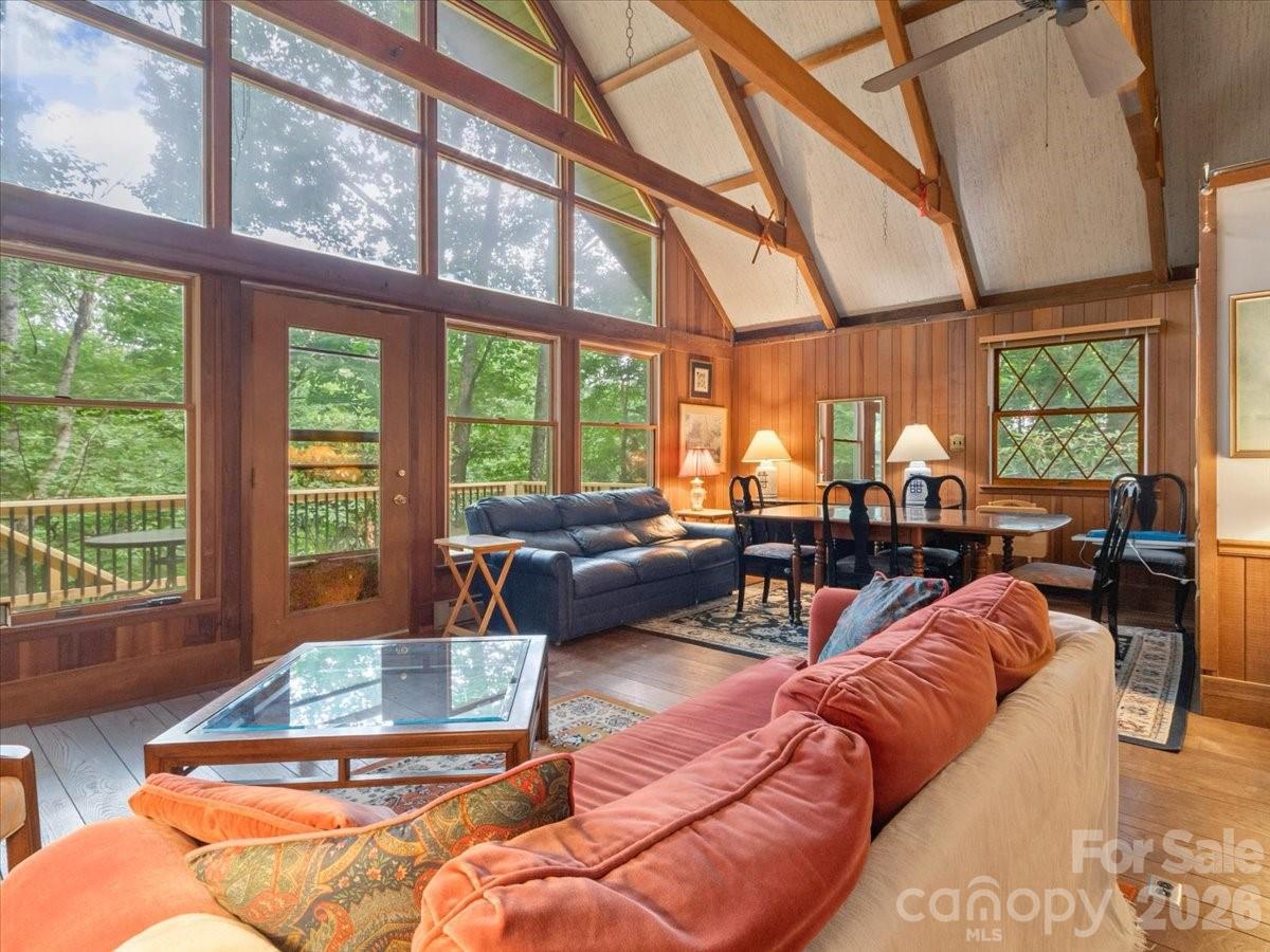 119 Fox Den Road Property Photo 24