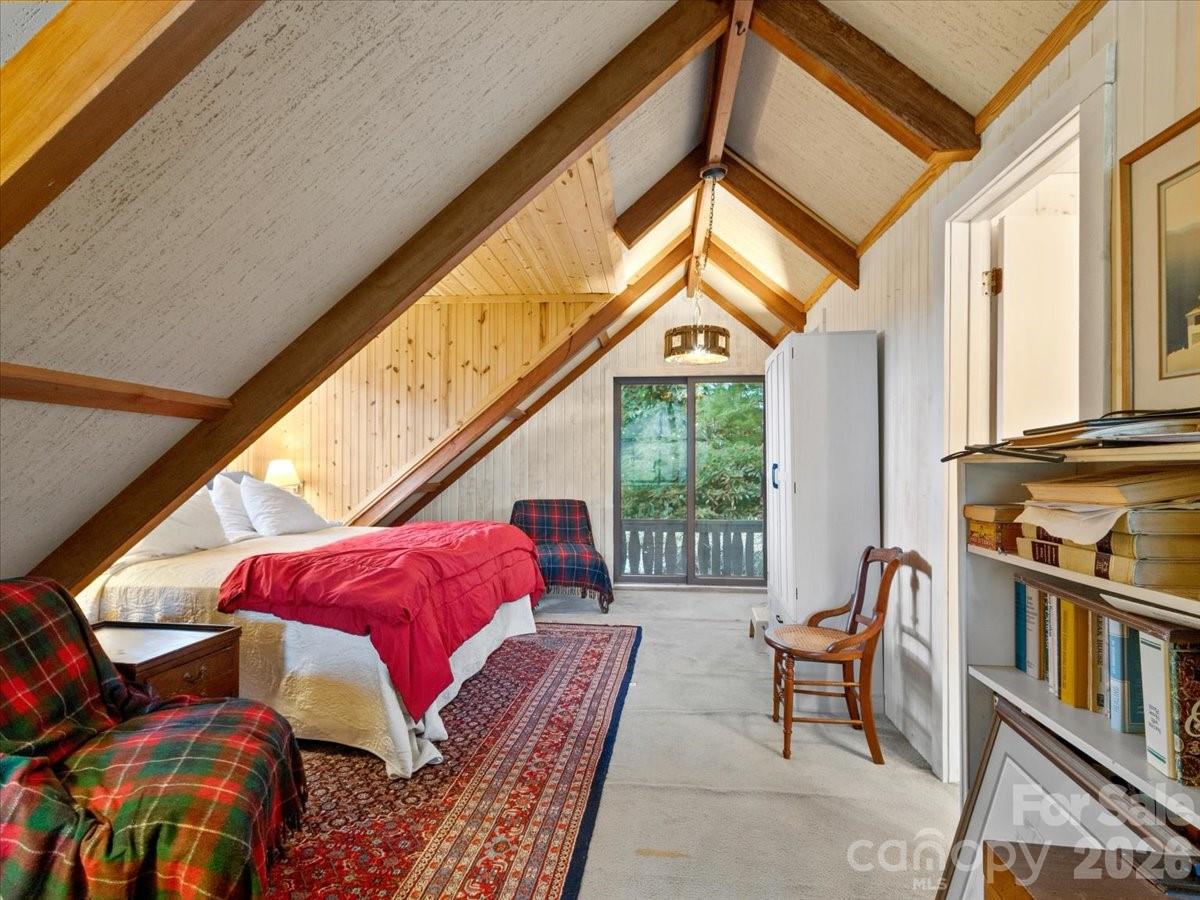 119 Fox Den Road Property Photo 35