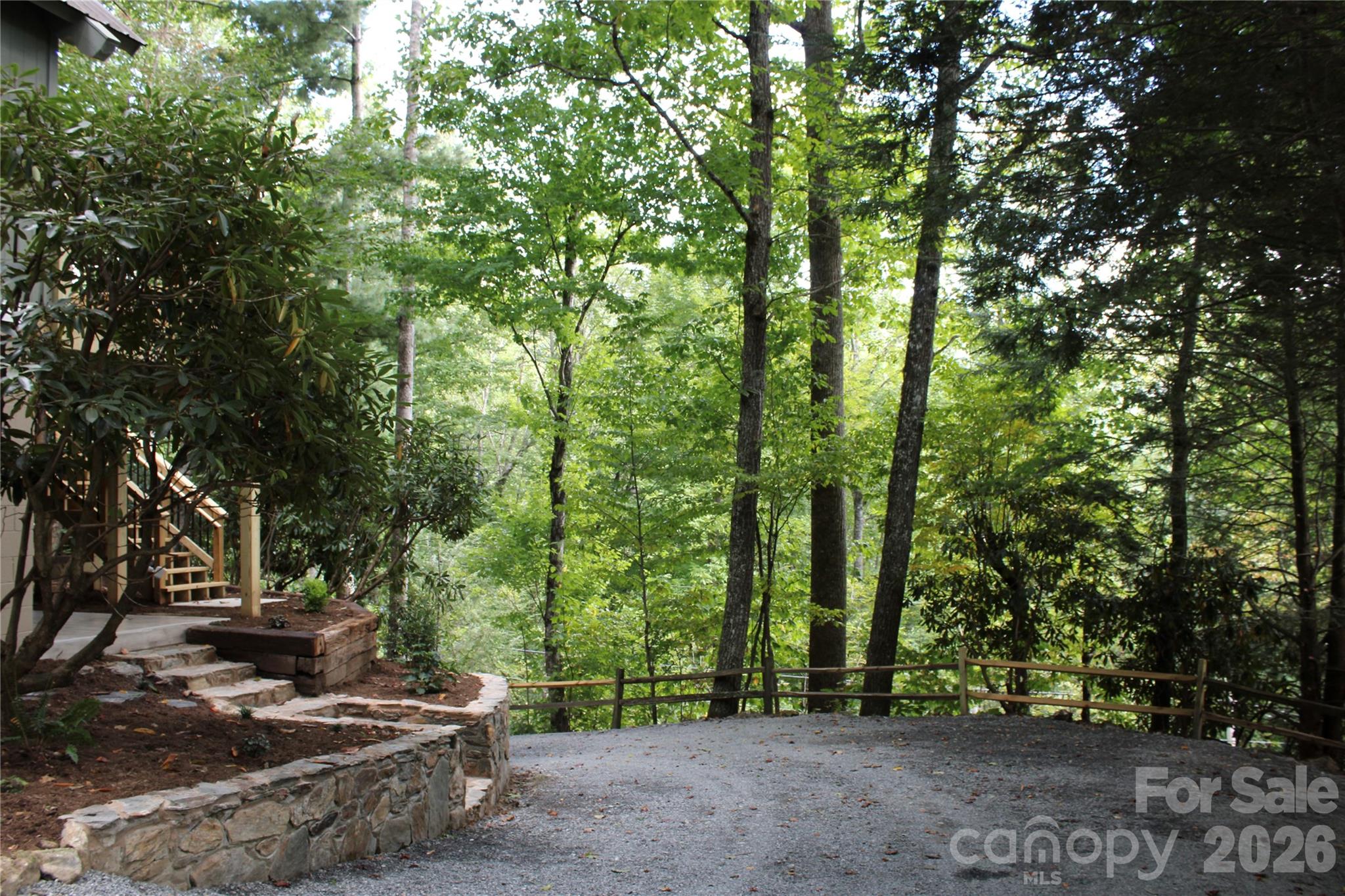 119 Fox Den Road Property Photo 36