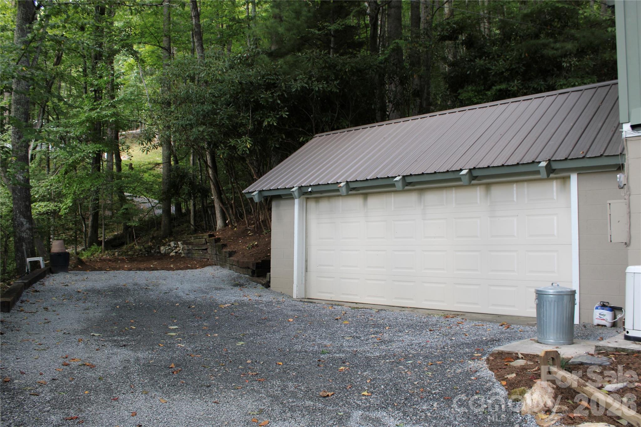 119 Fox Den Road Property Photo 37