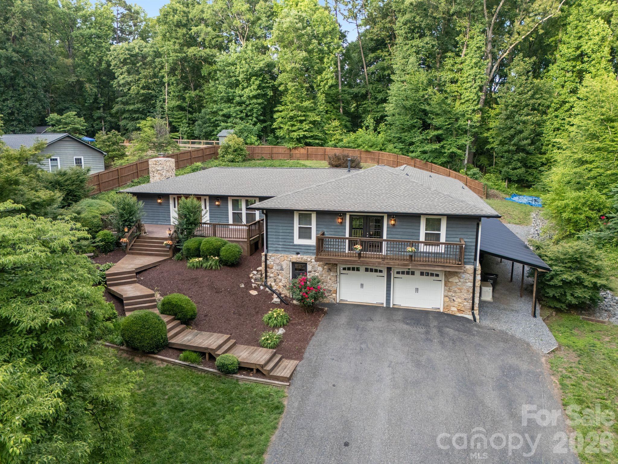 2913 Old Stage Road Property Photo 1