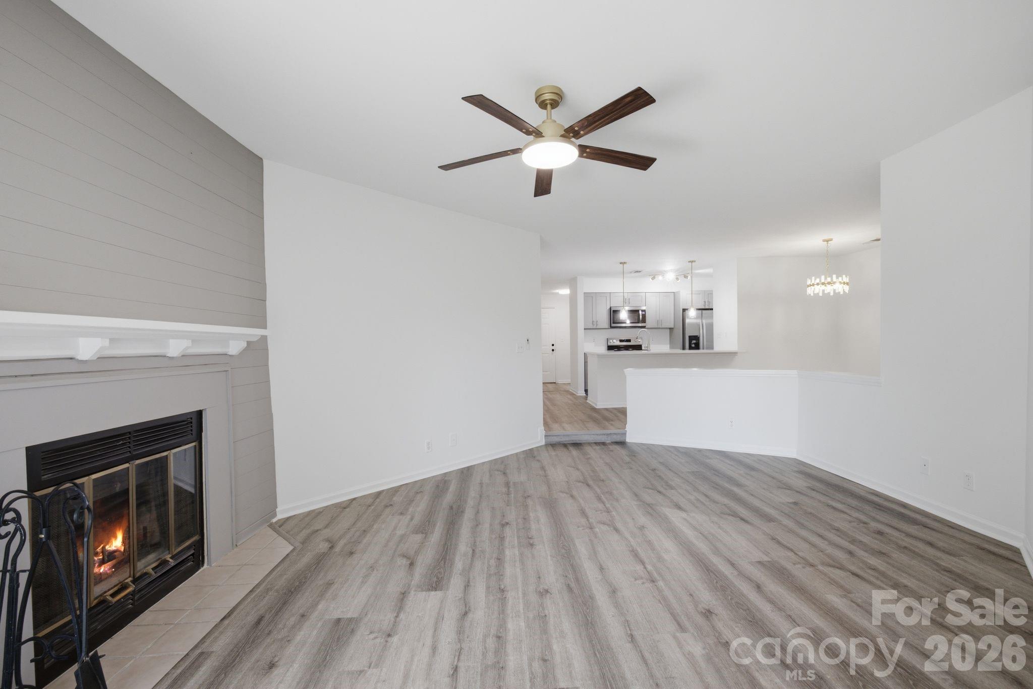 18817 Nautical Drive 105 Property Photo 15