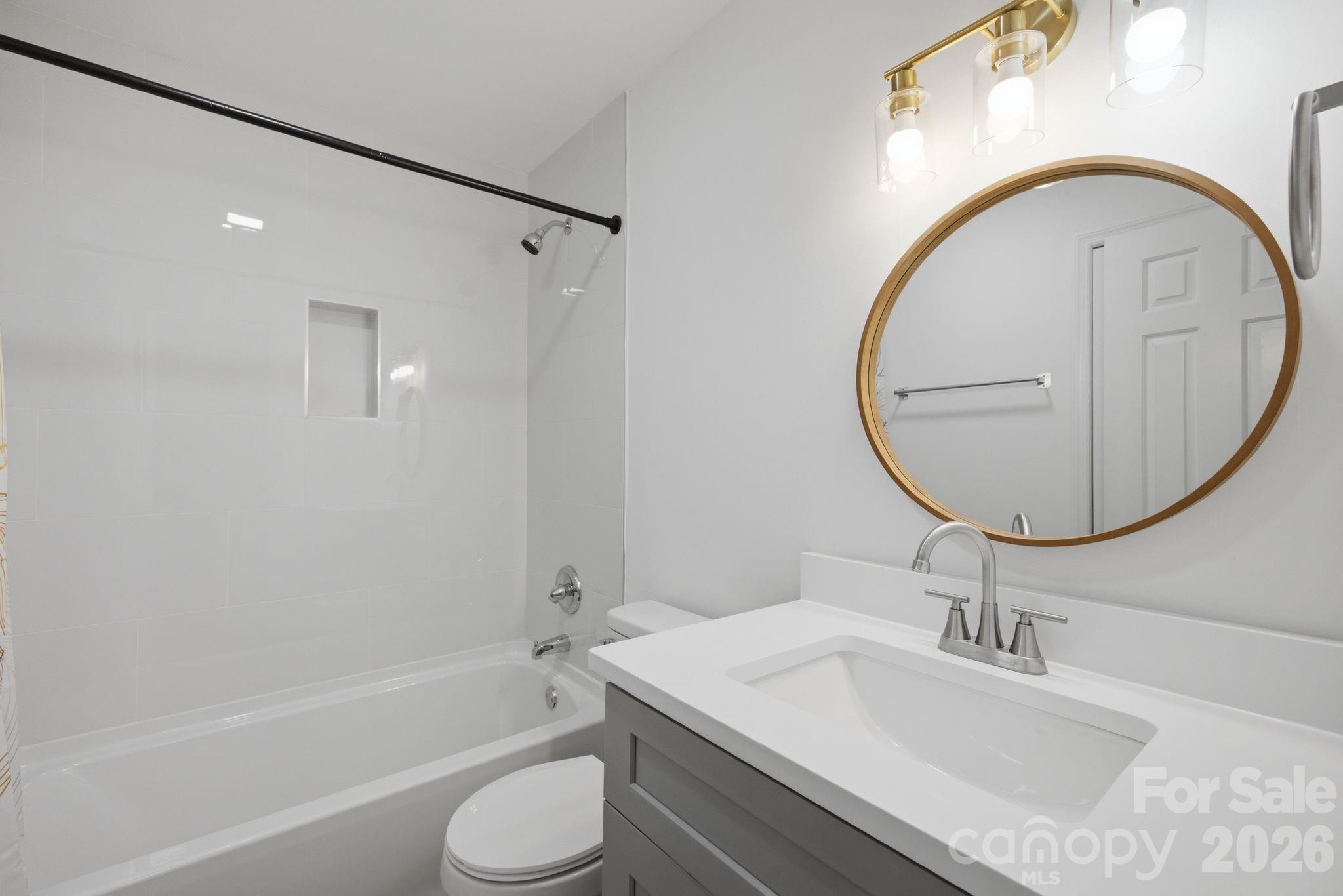 18817 Nautical Drive 105 Property Photo 21