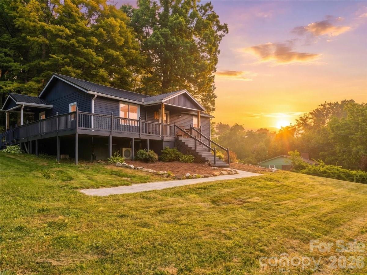352 Jakes Branch Road Property Photo 1