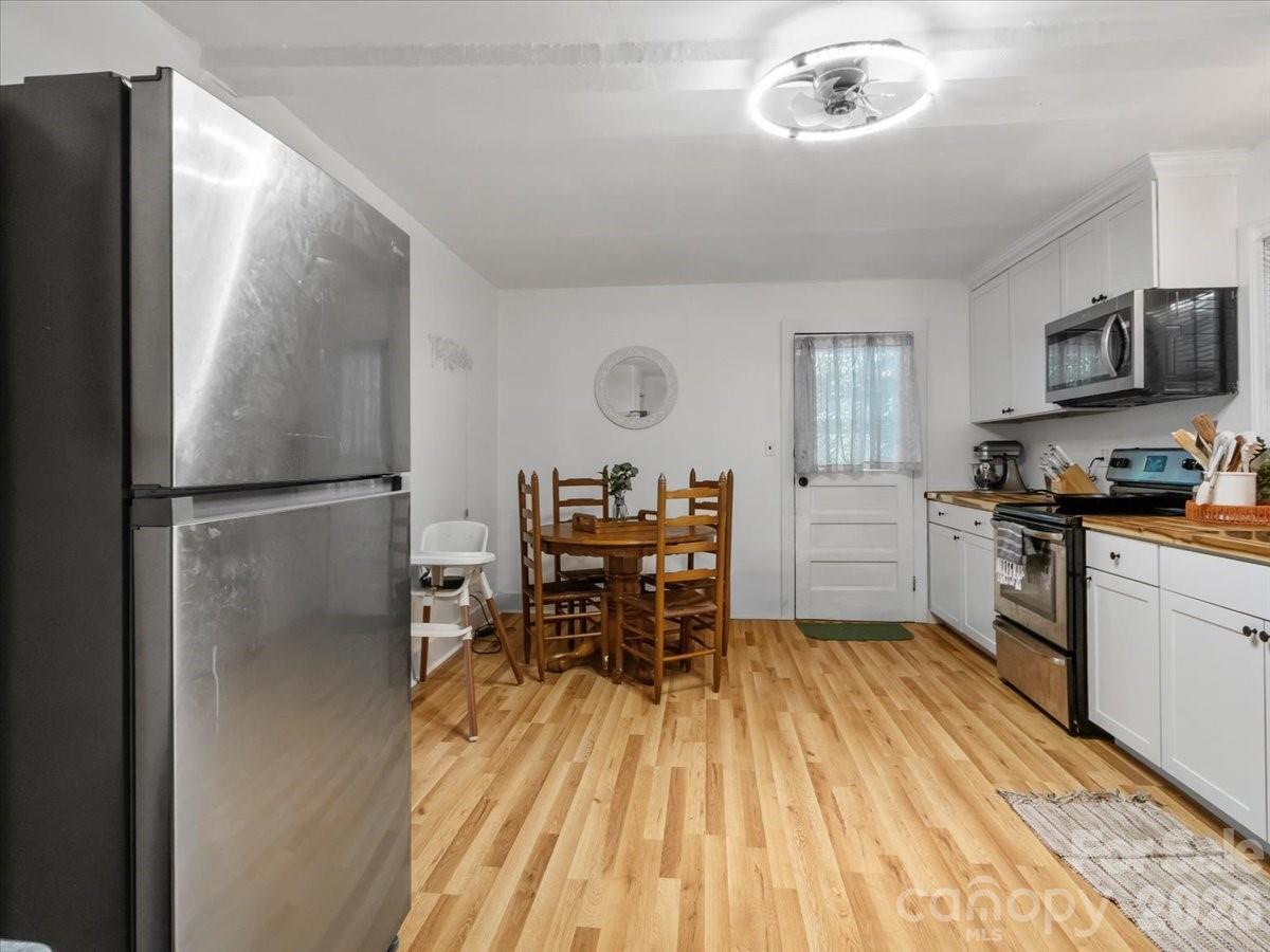 352 Jakes Branch Road Property Photo 11