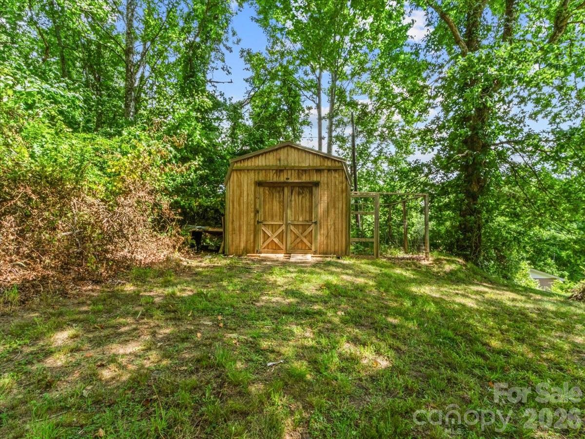352 Jakes Branch Road Property Photo 26
