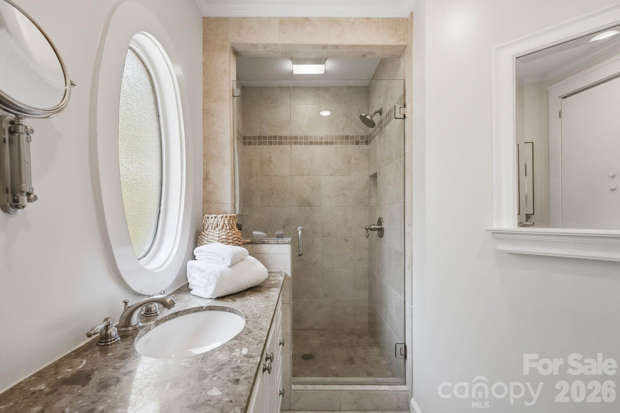 2009 Victorian Place Property Photo 23