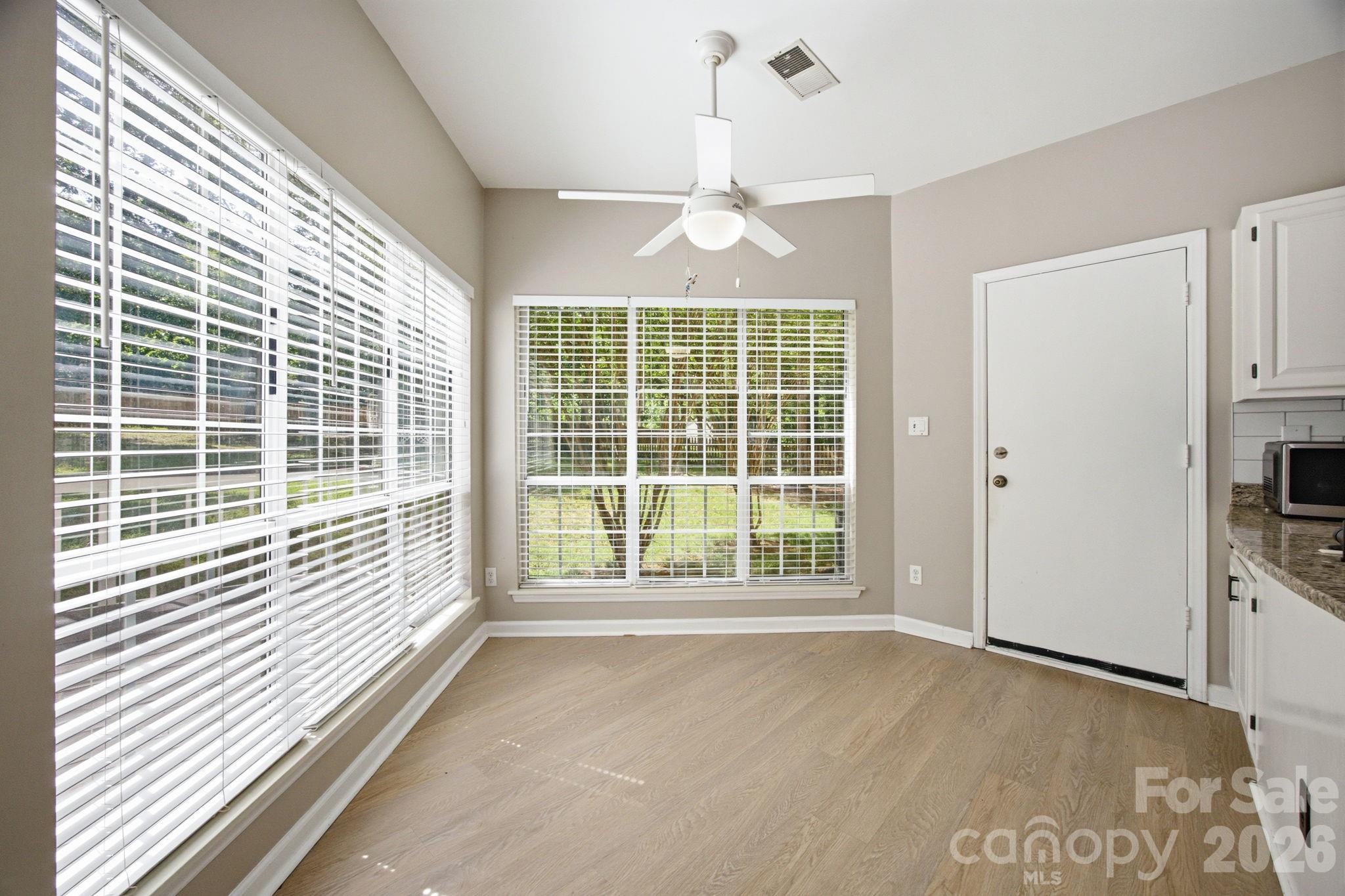 8048 Hunley Ridge Road Property Photo 10