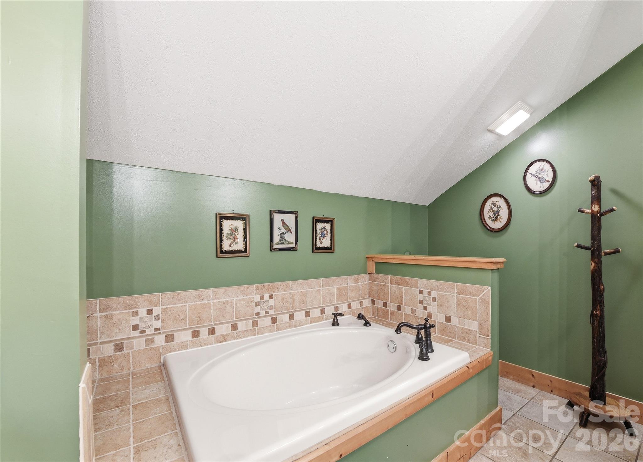 207 Walela Trail Property Photo 26
