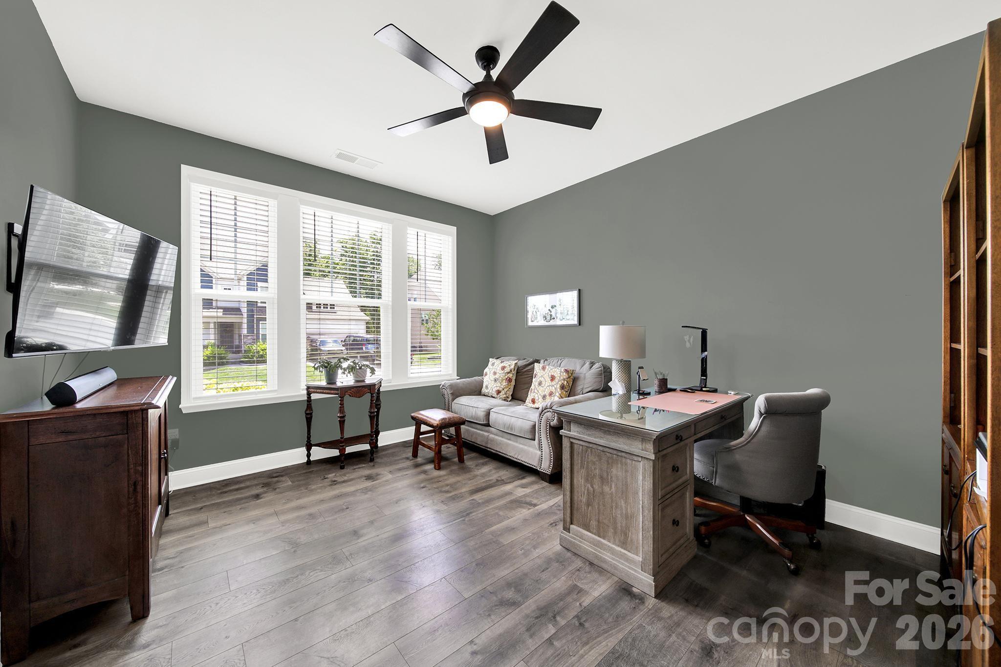 7043 Wyngate Place Property Photo 23