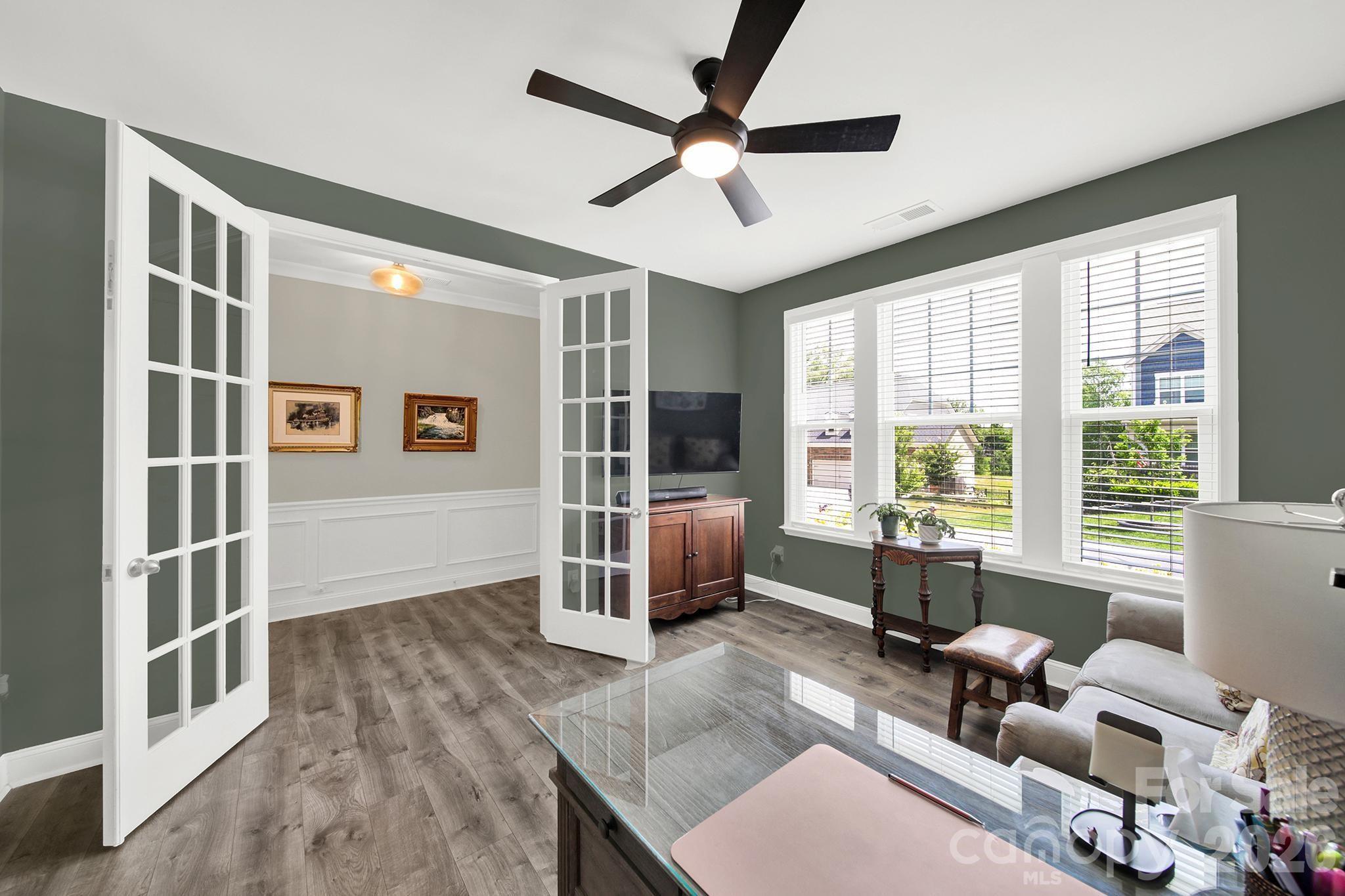 7043 Wyngate Place Property Photo 24