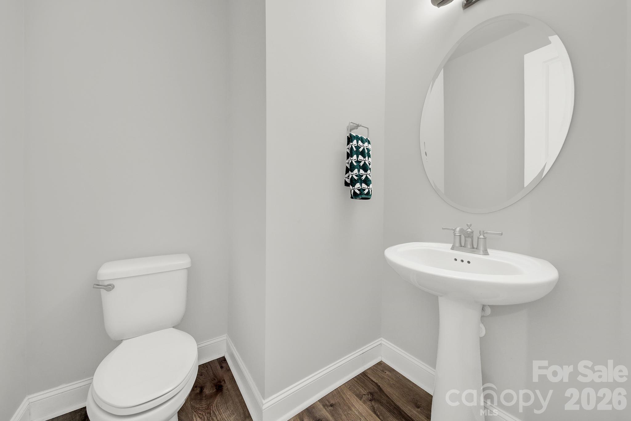 7043 Wyngate Place Property Photo 25