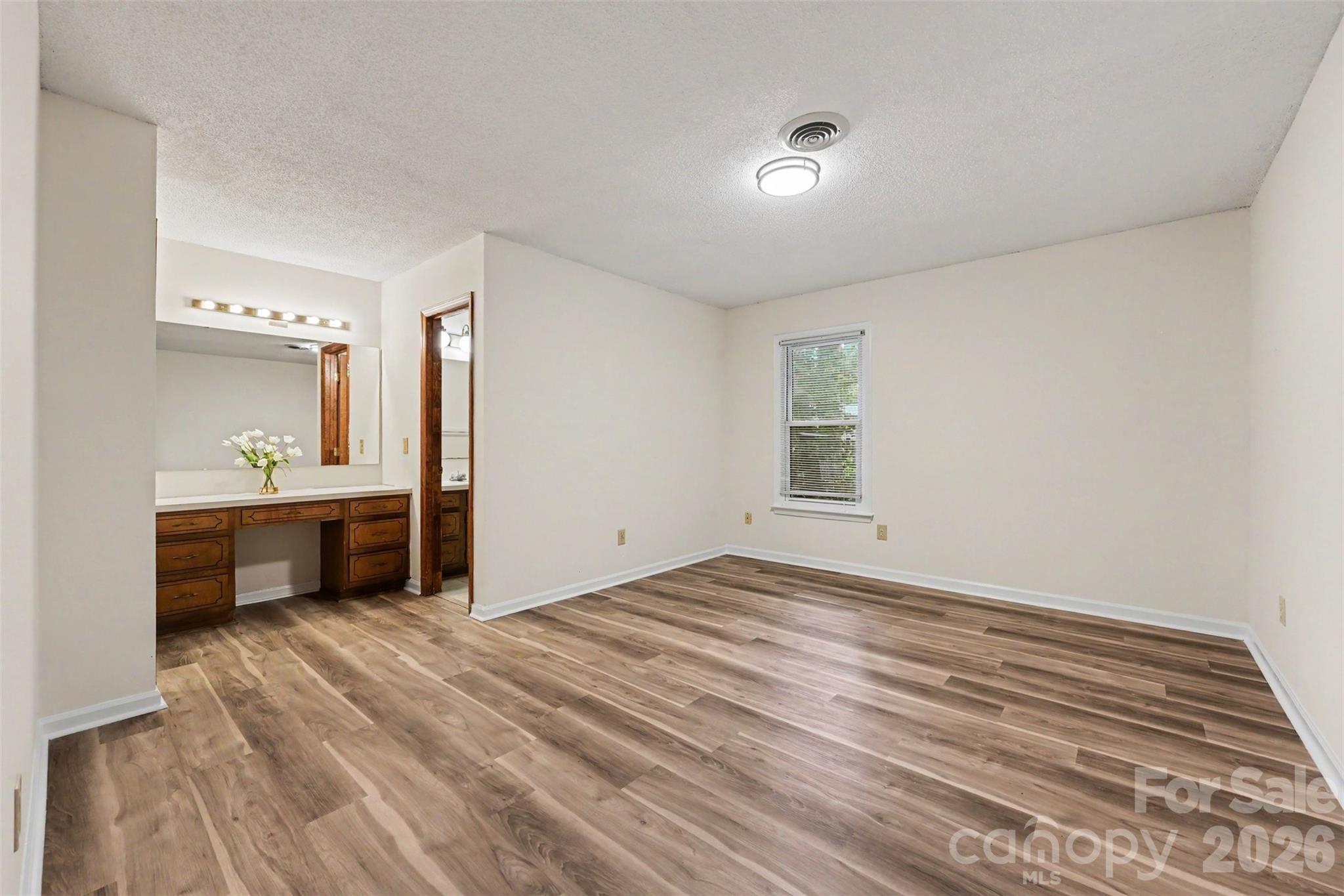 108 Jason Court Property Photo 14