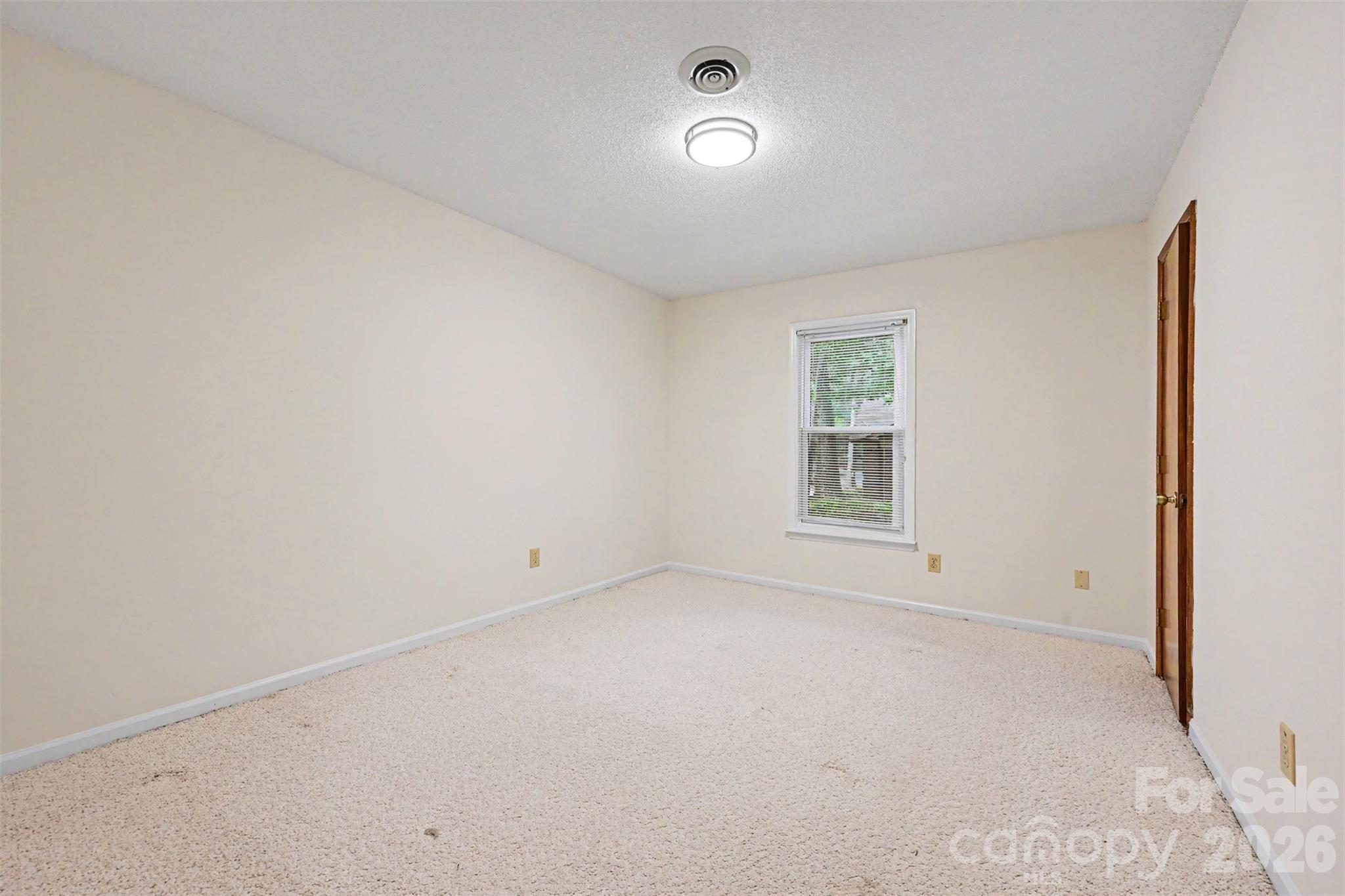 108 Jason Court Property Photo 18