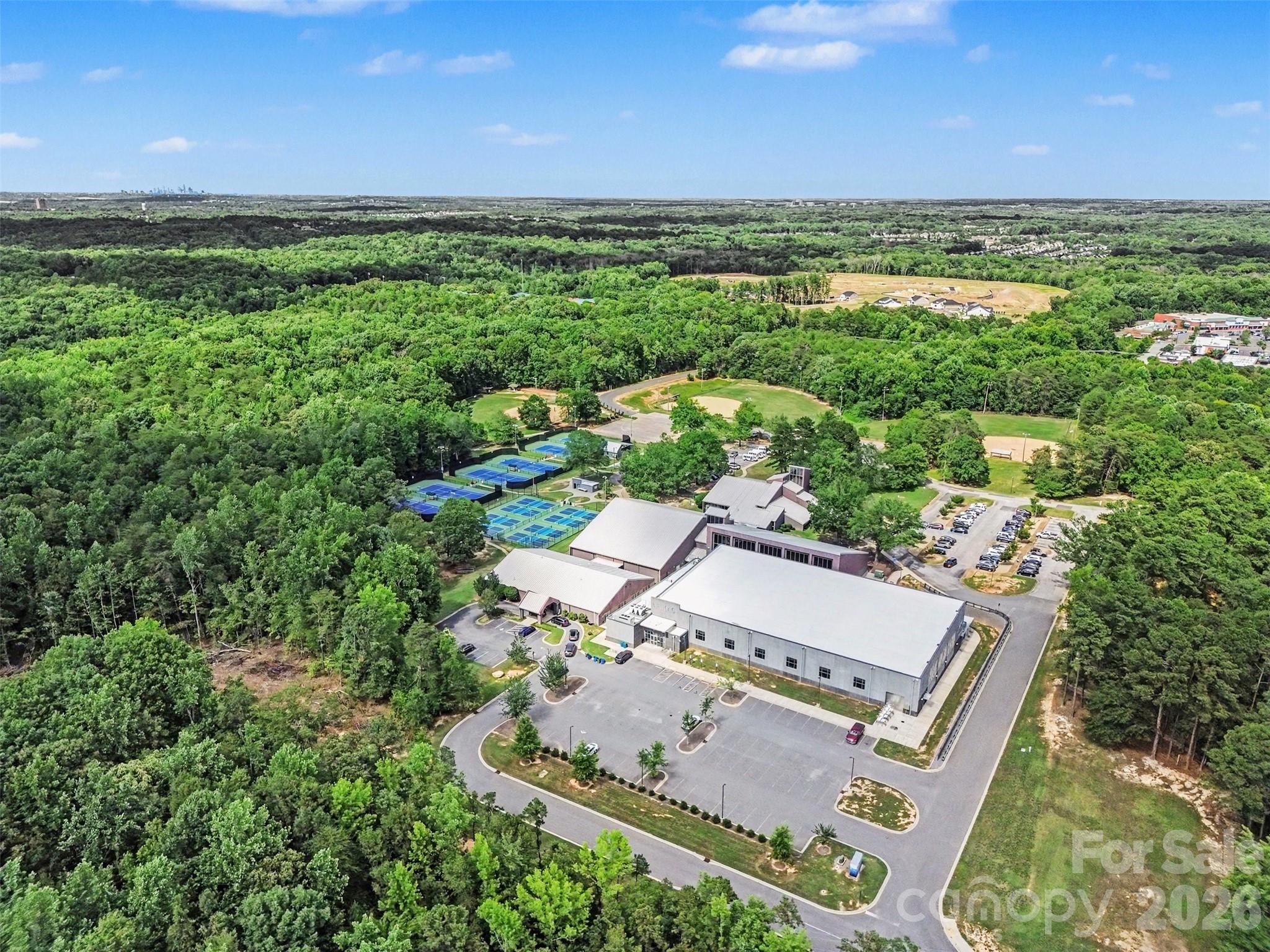 108 Jason Court Property Photo 33