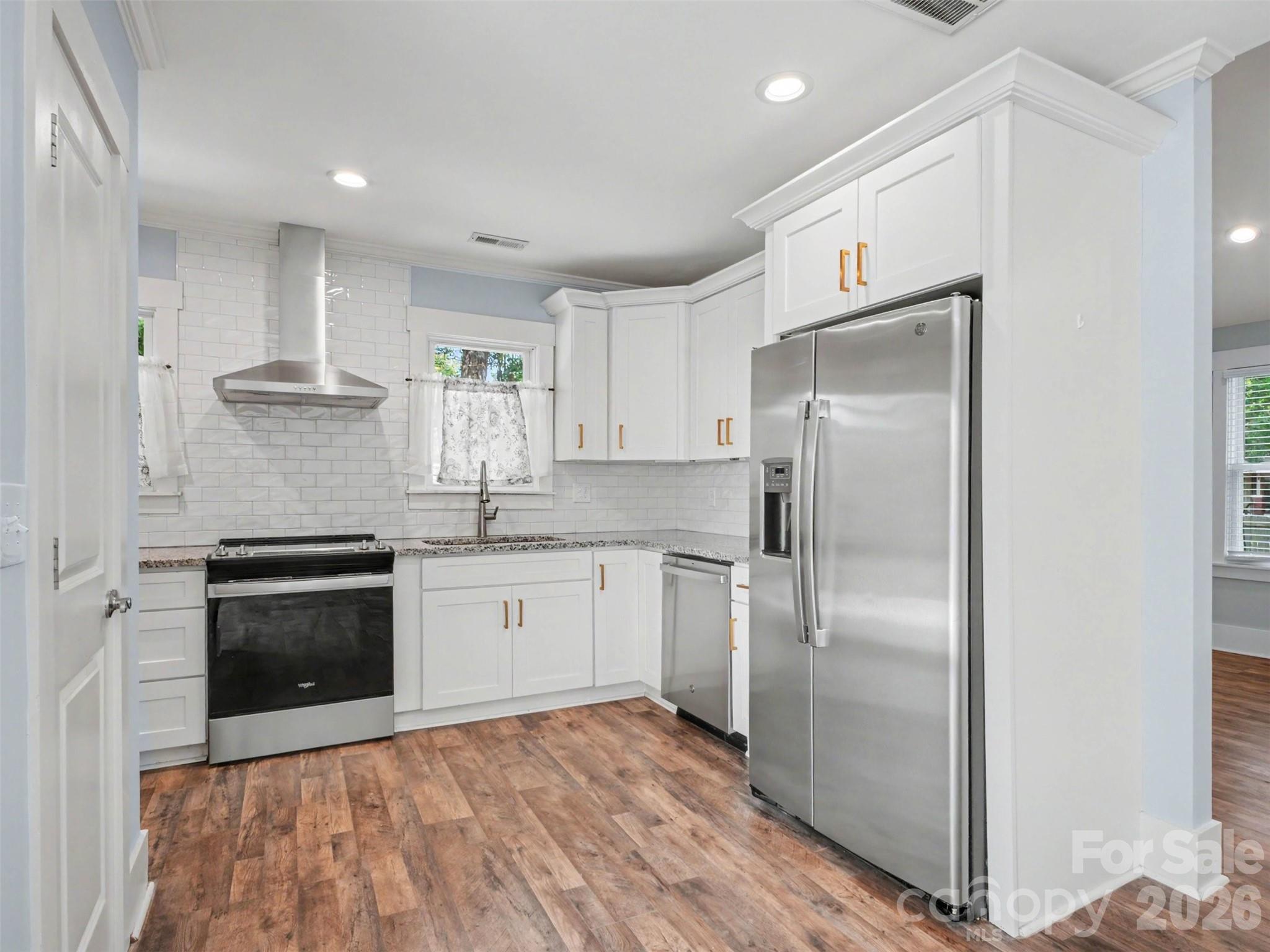 12 Mills Avenue Property Photo 7