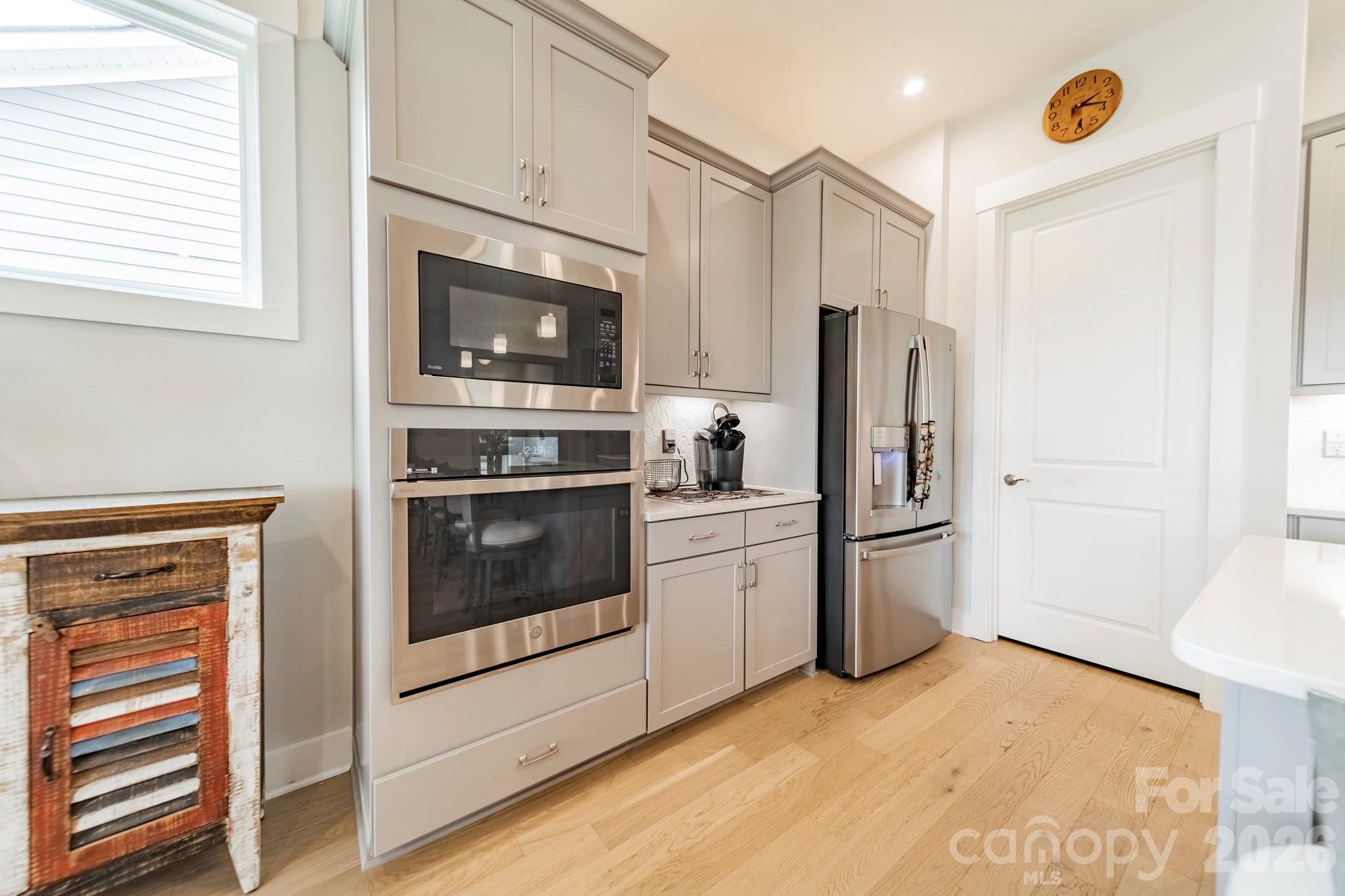 1019 Carlyle Lane Property Photo 10