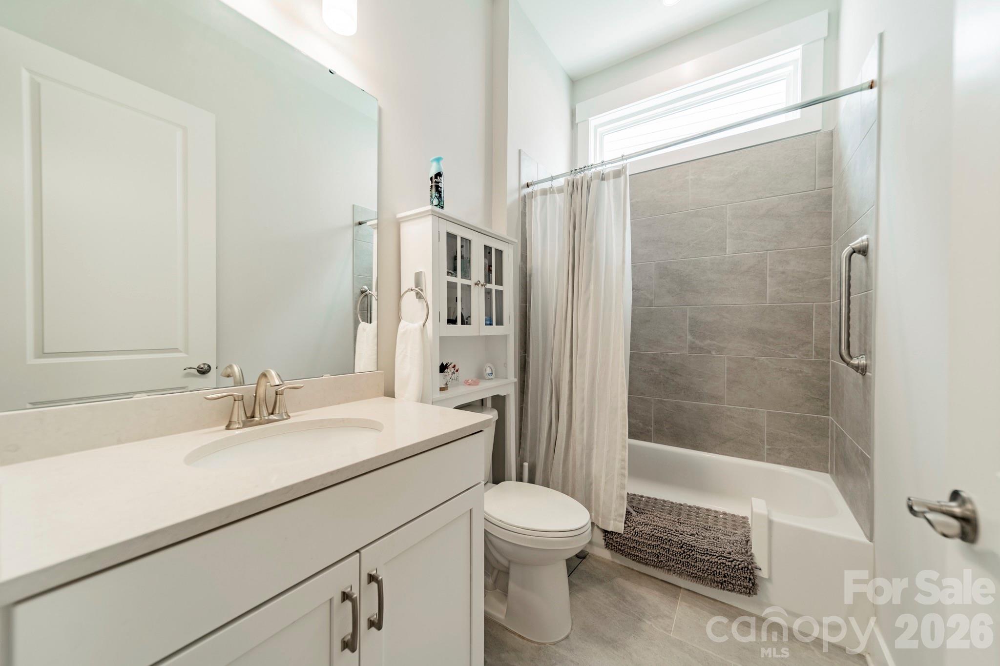 1019 Carlyle Lane Property Photo 29