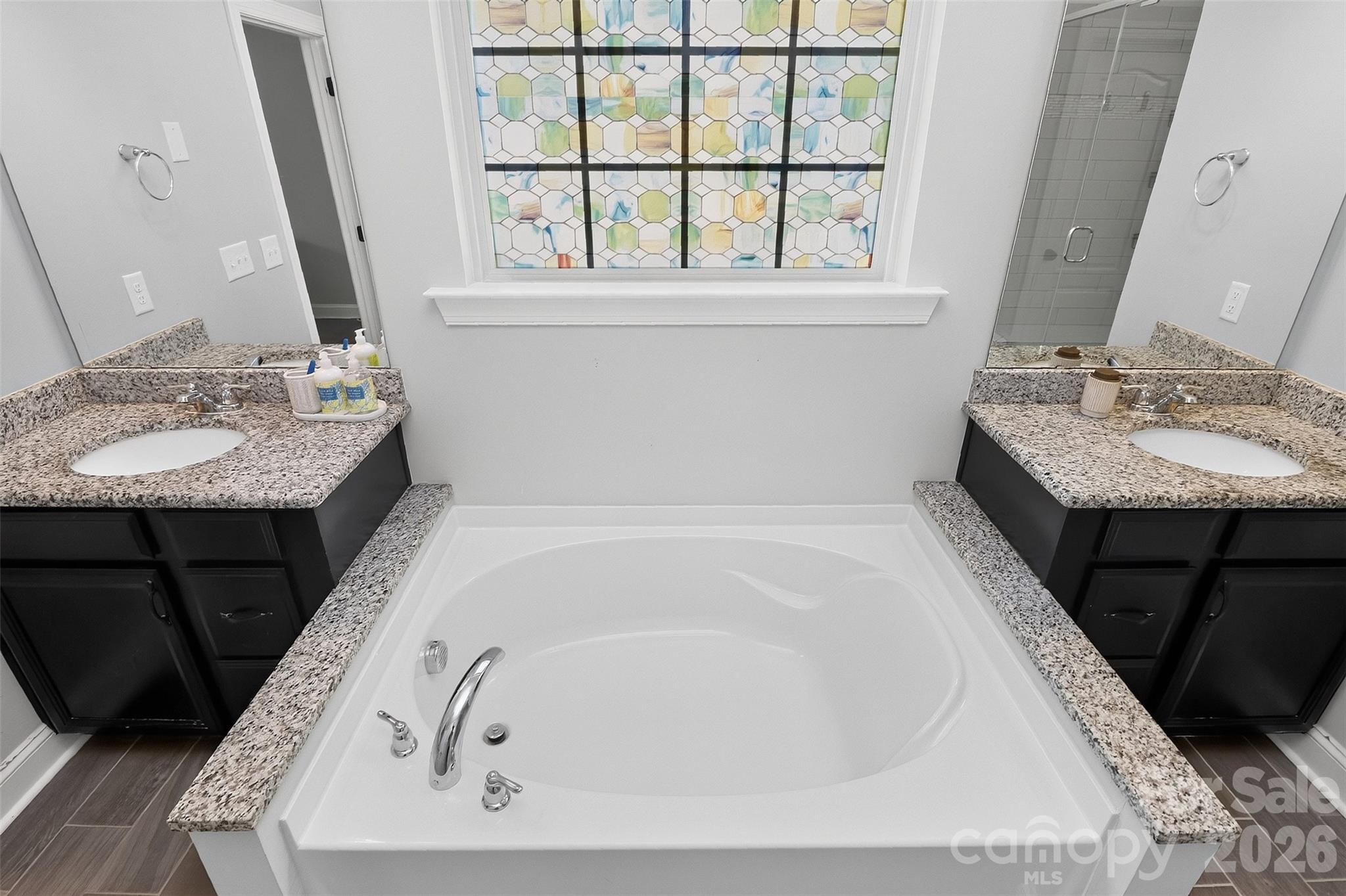 128 Creekside Crossing Lane Property Photo 21