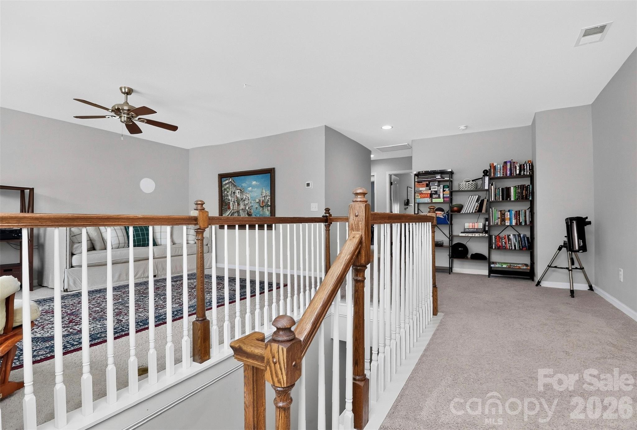 128 Creekside Crossing Lane Property Photo 28