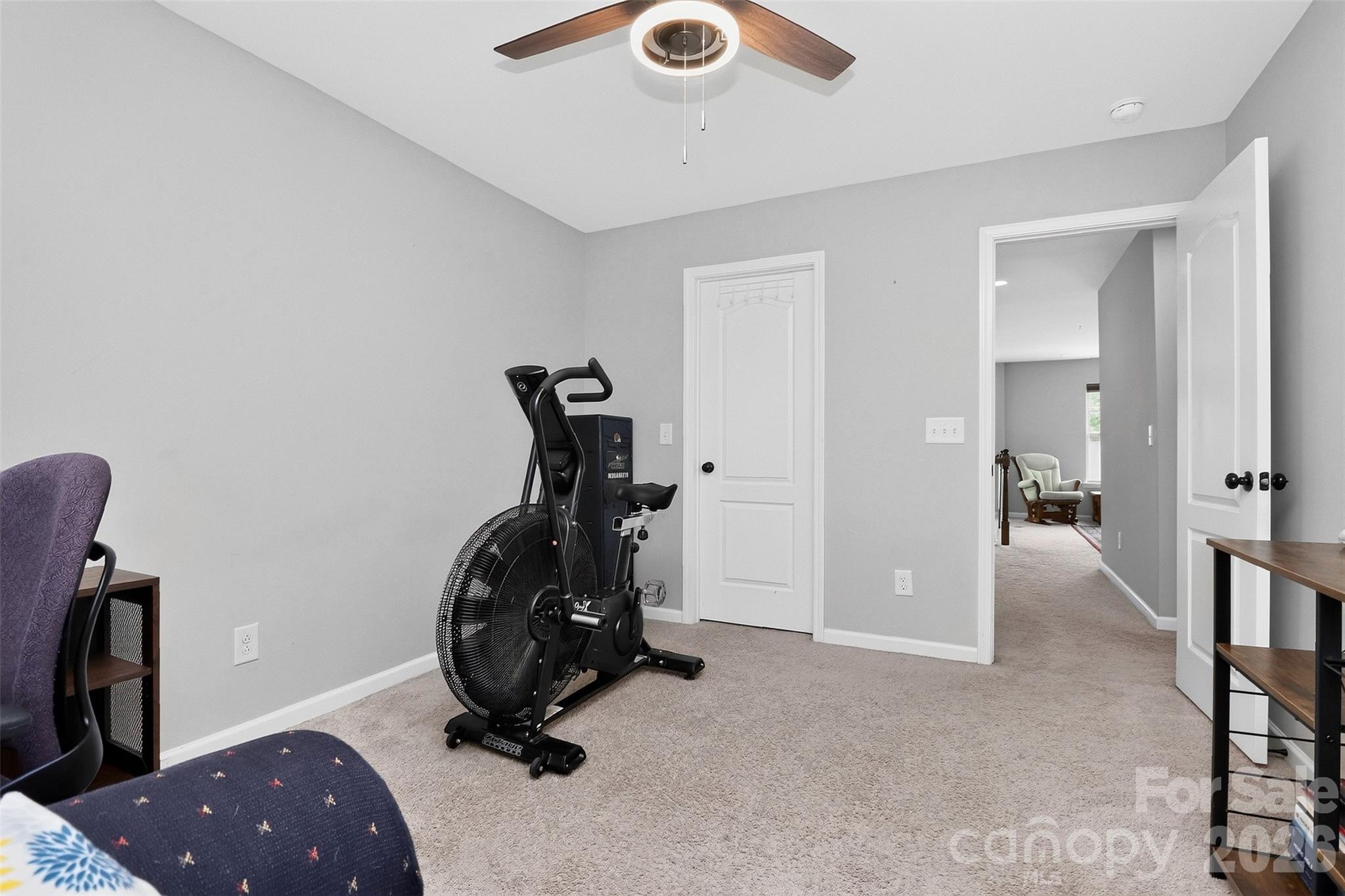 128 Creekside Crossing Lane Property Photo 32