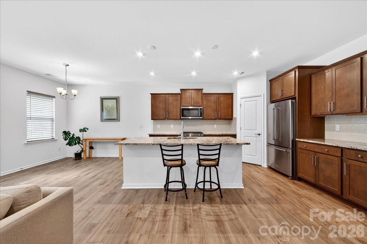 11119 Glasden Road Property Photo 11