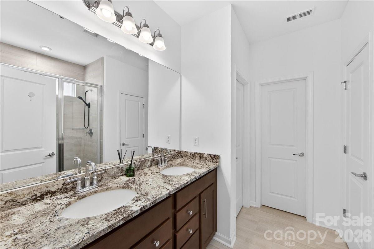 11119 Glasden Road Property Photo 21