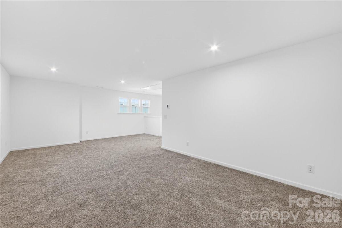 11119 Glasden Road Property Photo 31