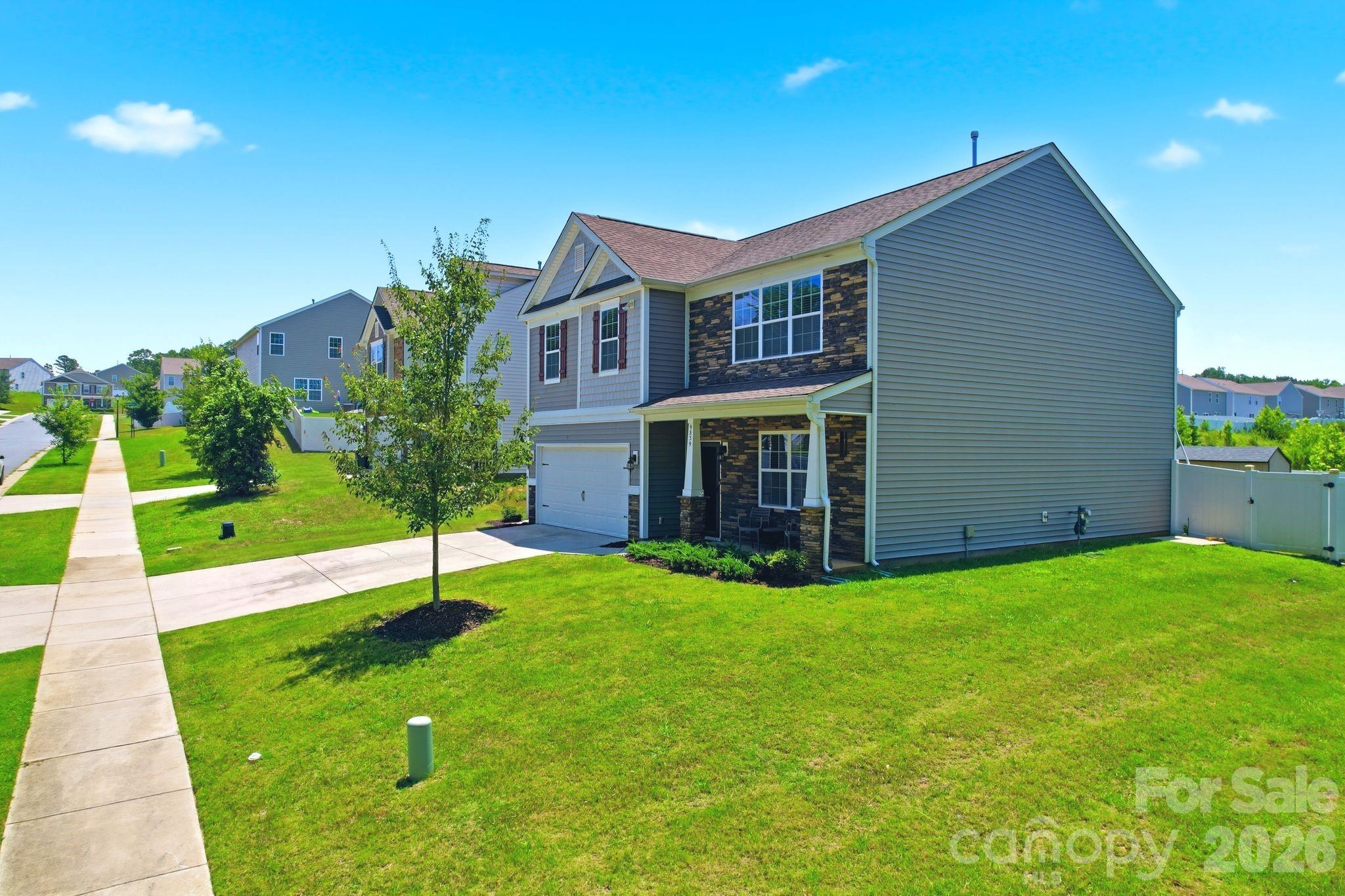 9839 Oak Barrel Lane Property Photo 3
