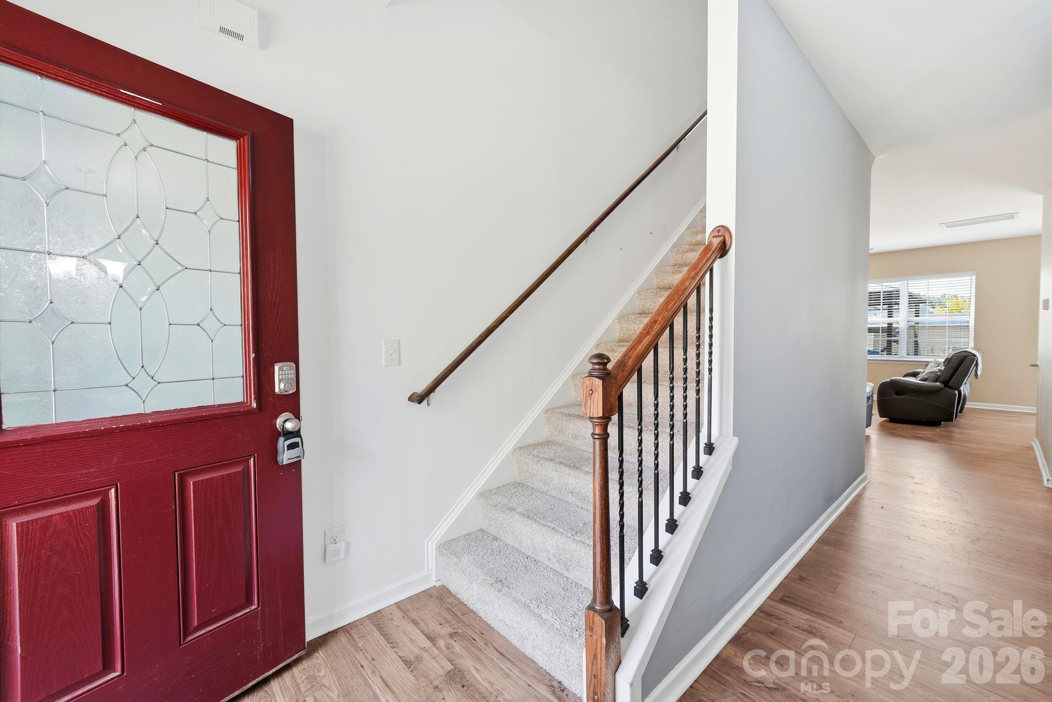 9839 Oak Barrel Lane Property Photo 4