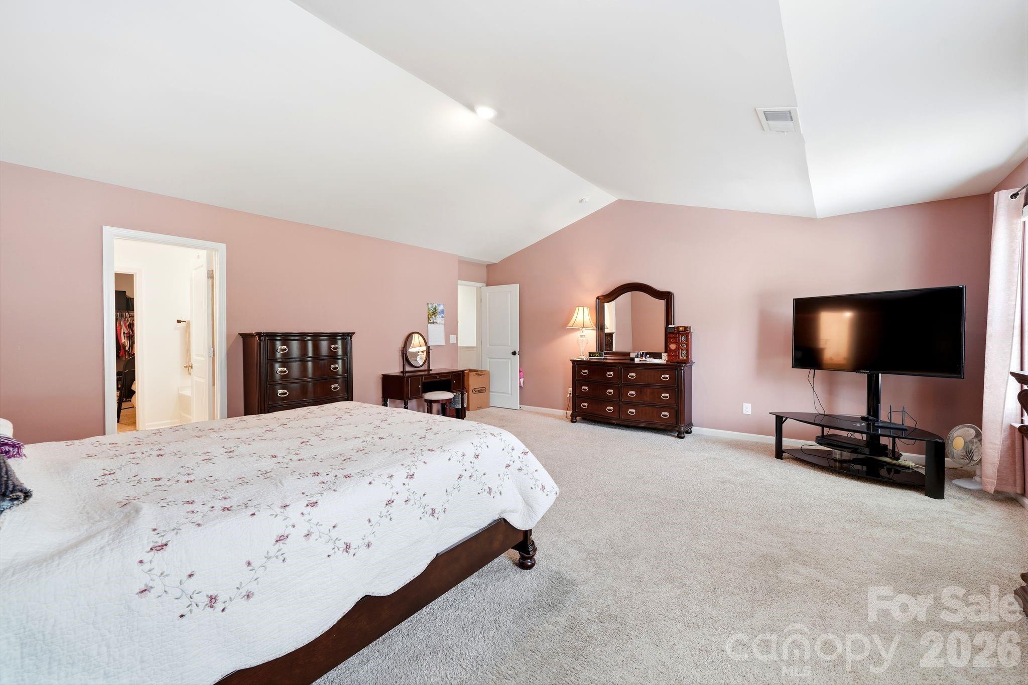 9839 Oak Barrel Lane Property Photo 28
