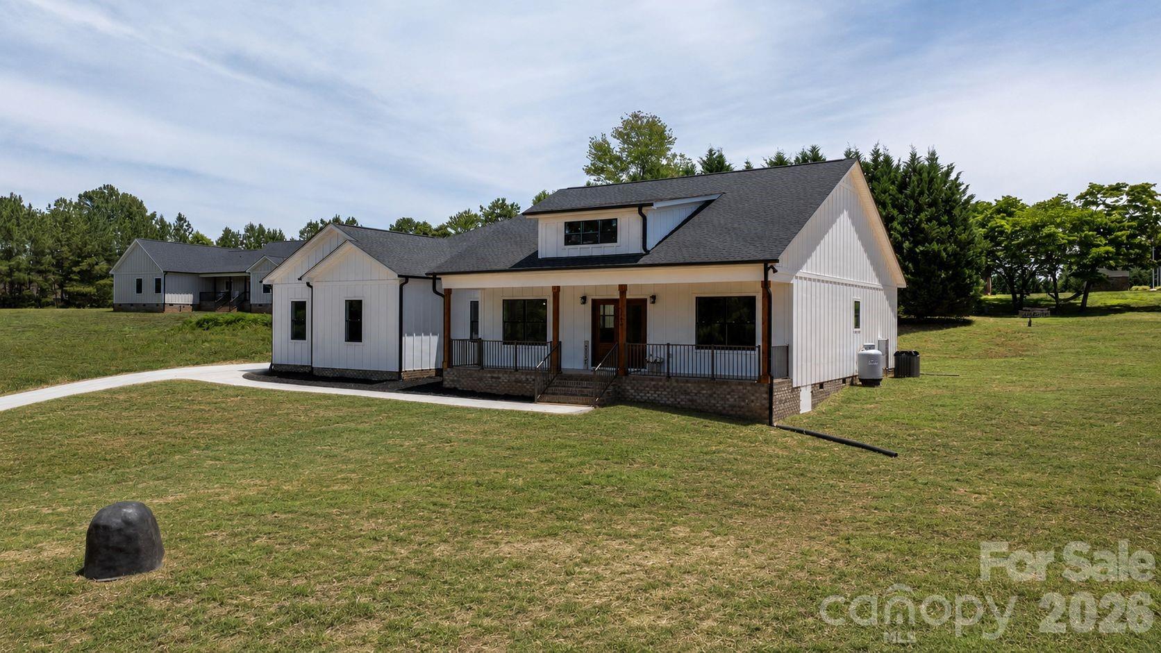 1265 Misty Lane Property Photo 2