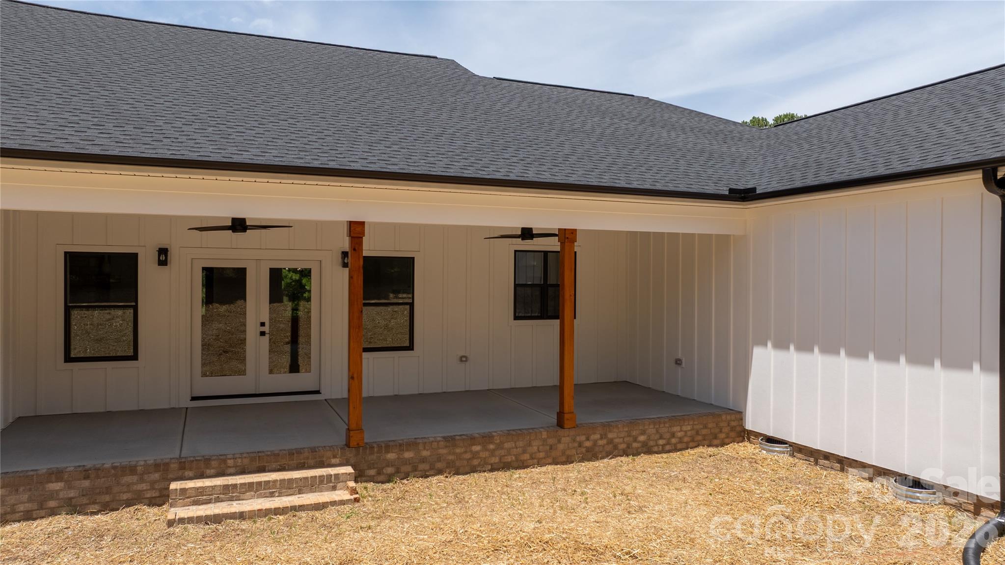 1265 Misty Lane Property Photo 3