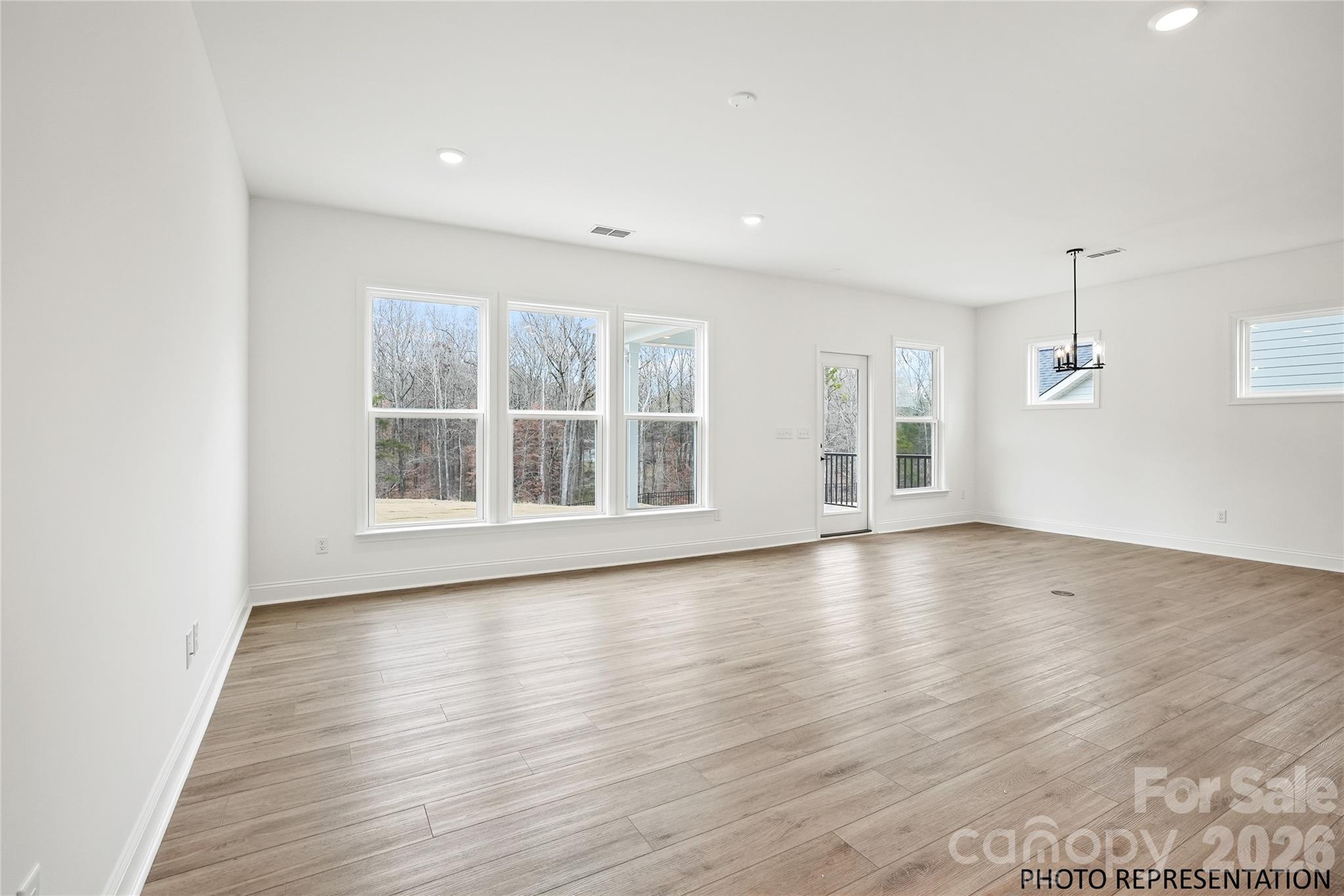 2014 Ne Topaz River Road Property Photo 6