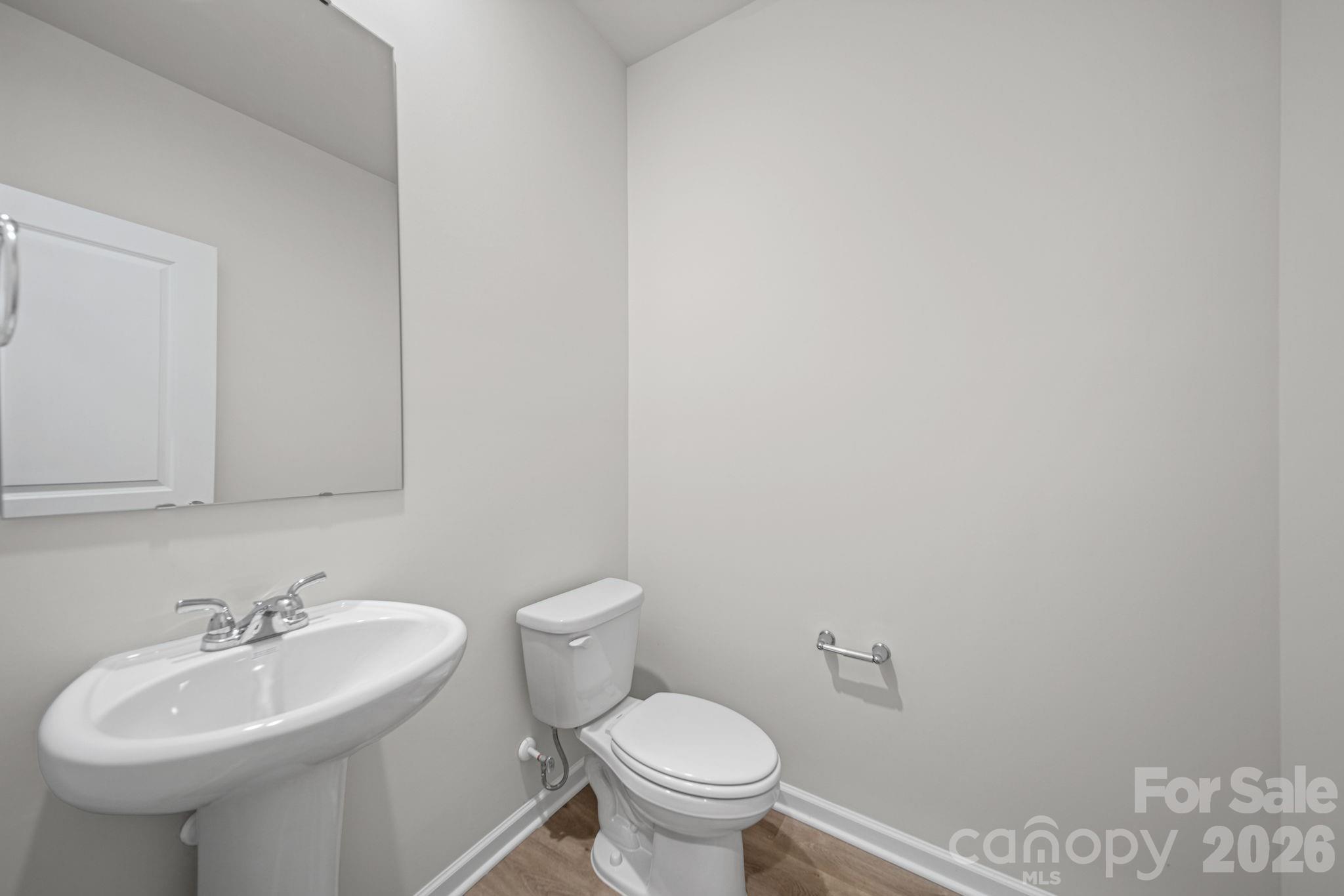 1412 Hubbard Terrace Property Photo 7
