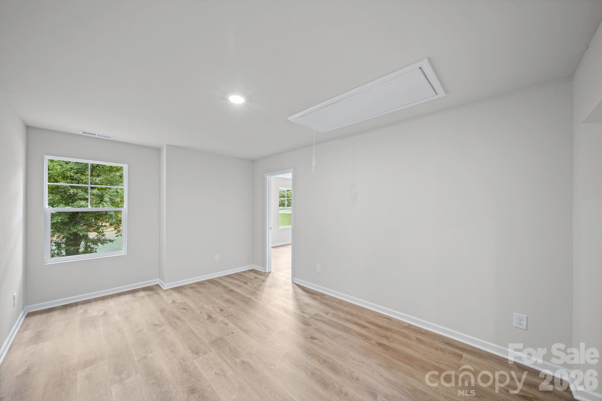 1412 Hubbard Terrace Property Photo 21
