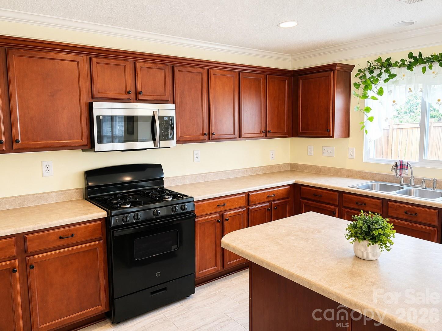 2717 Markham Woods Court Property Photo 17