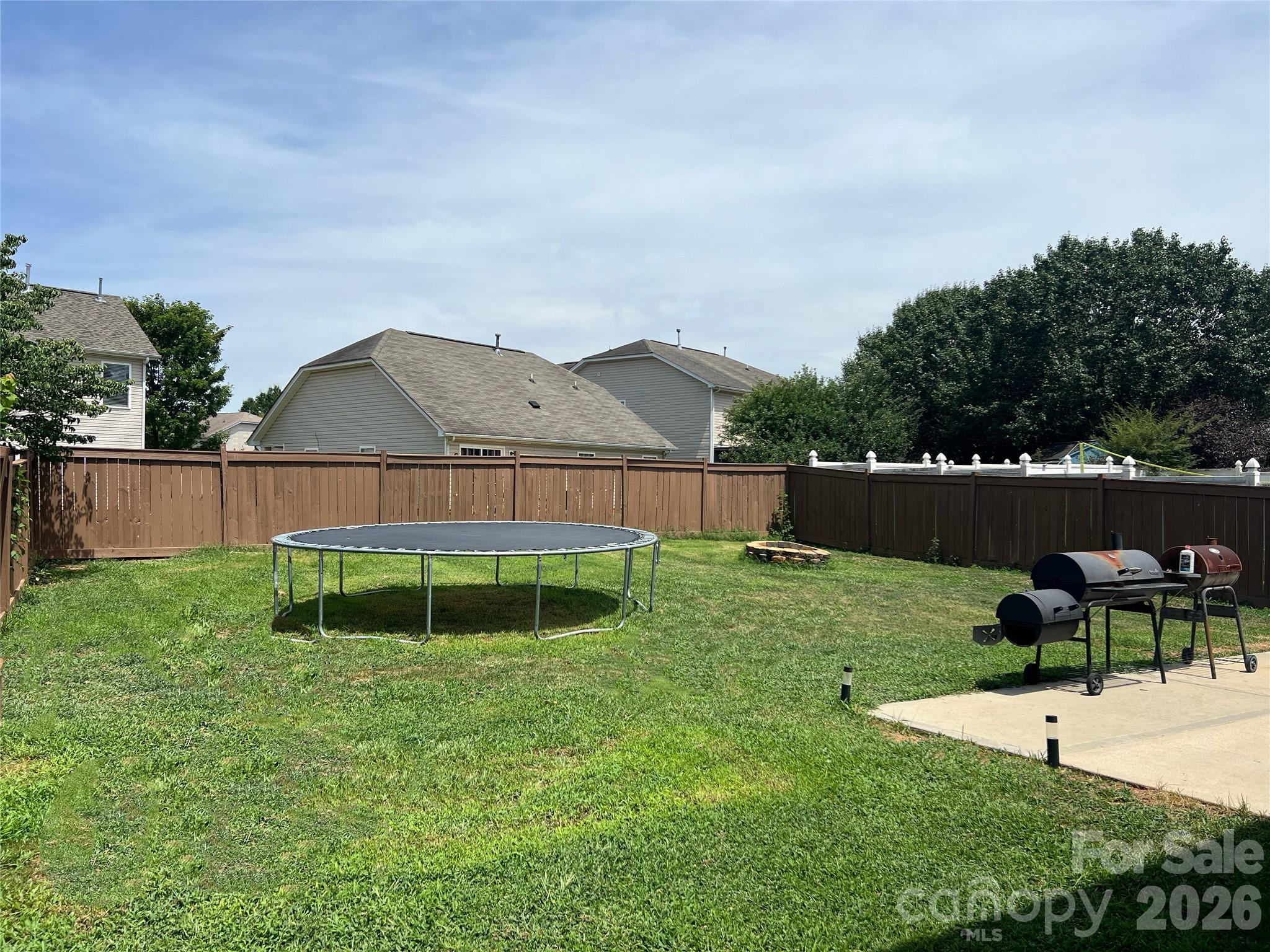 2717 Markham Woods Court Property Photo 32