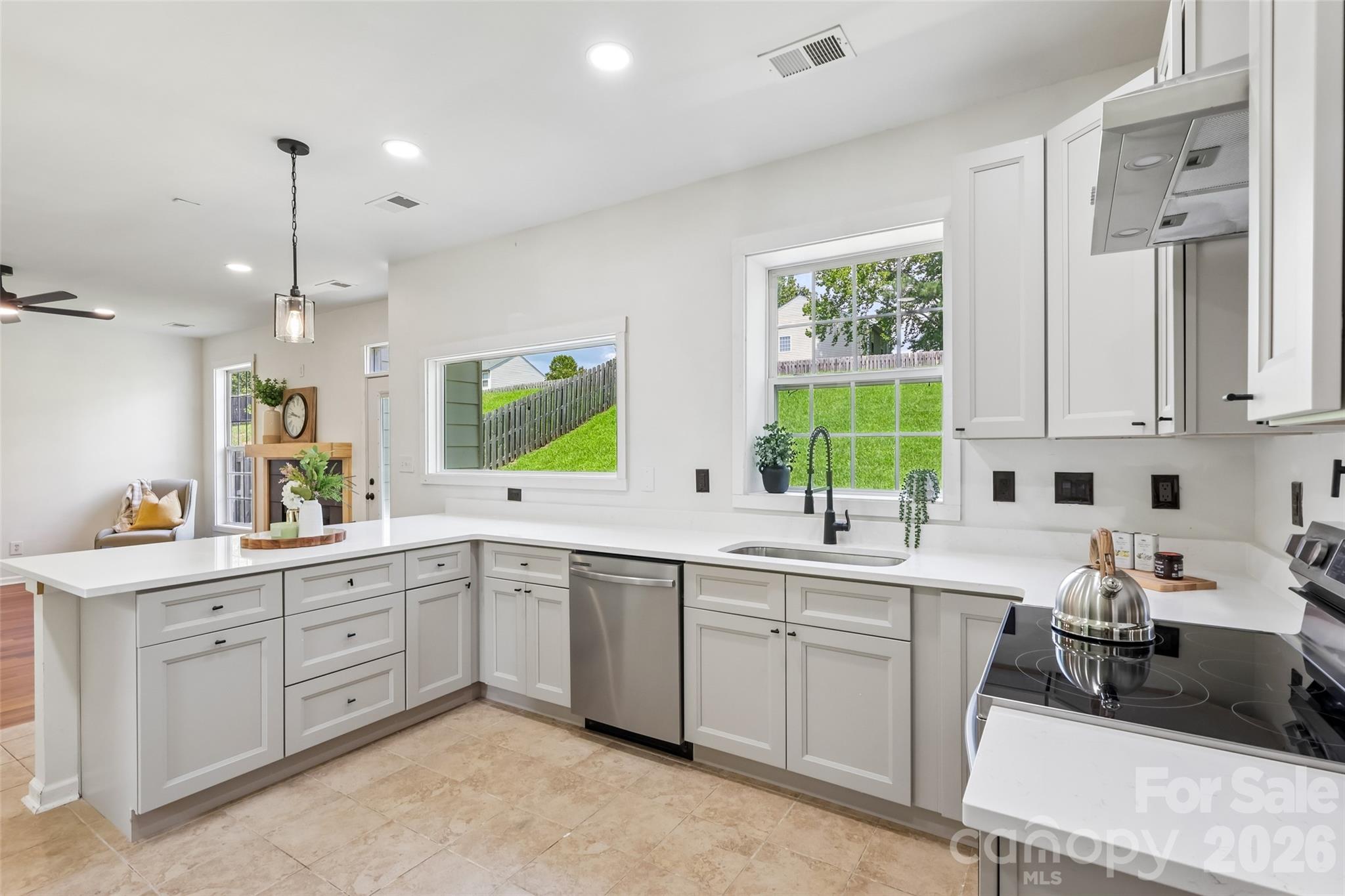 10908 Chastain Parc Drive Property Photo 14