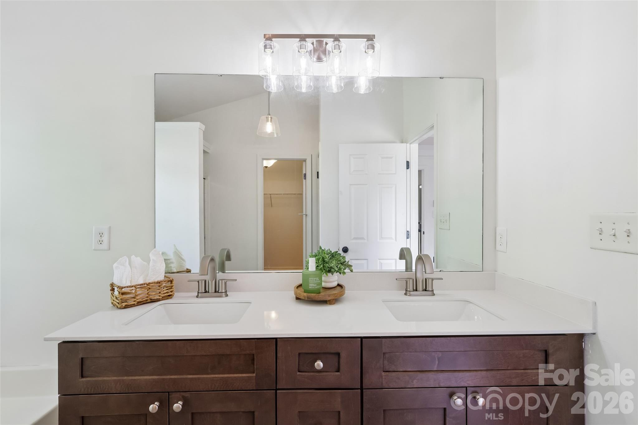 10908 Chastain Parc Drive Property Photo 25