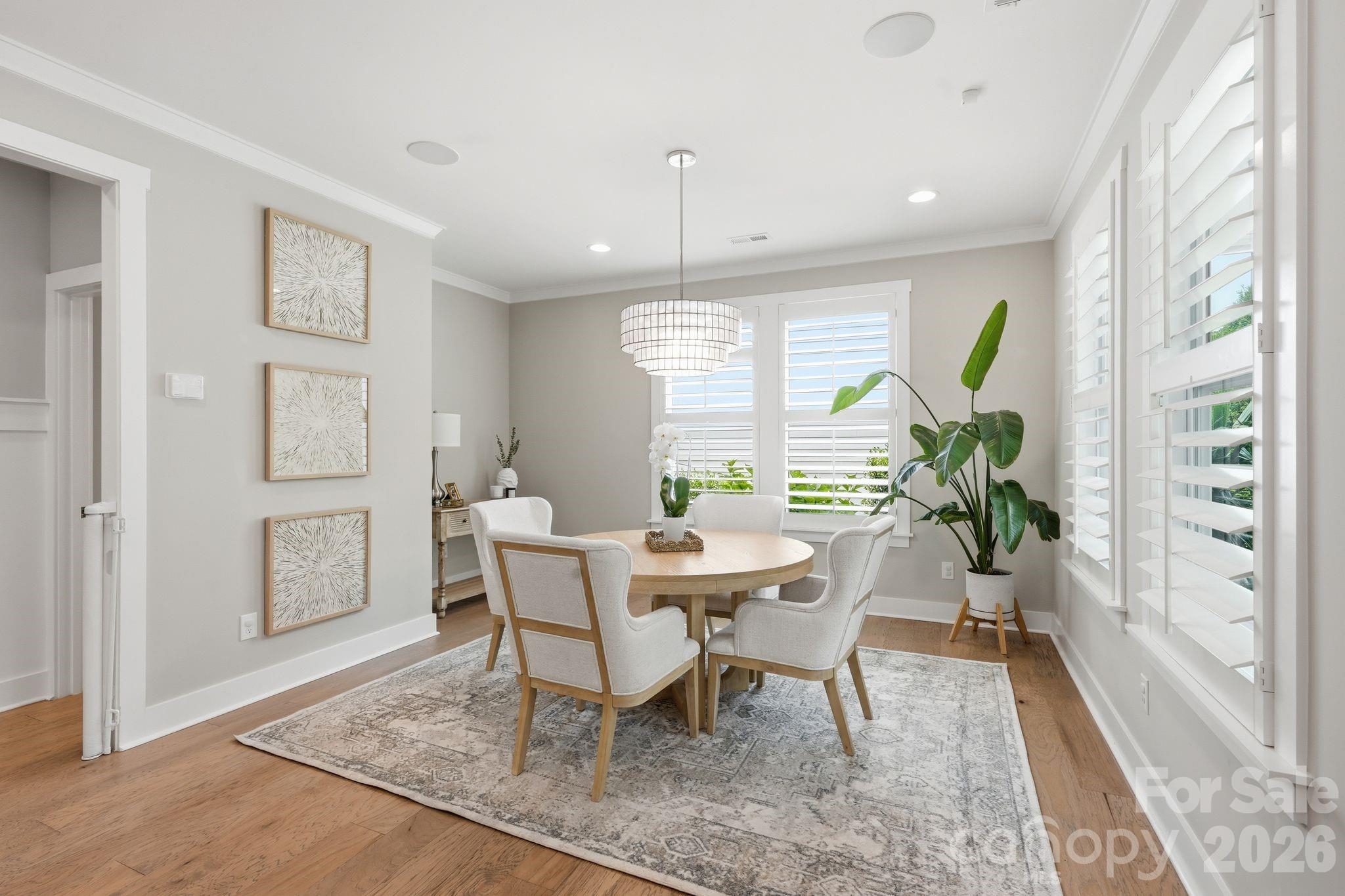 1086 Weir Court Property Photo 12