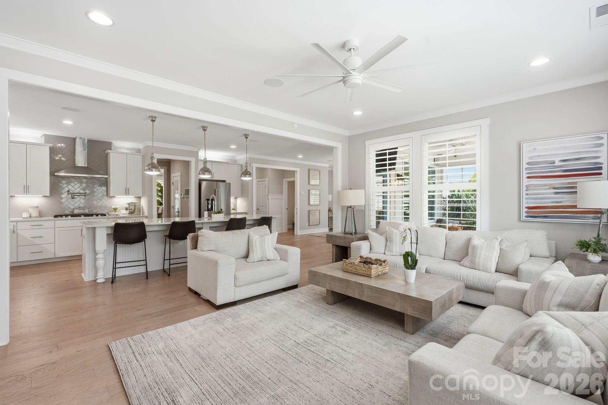 1086 Weir Court Property Photo 14