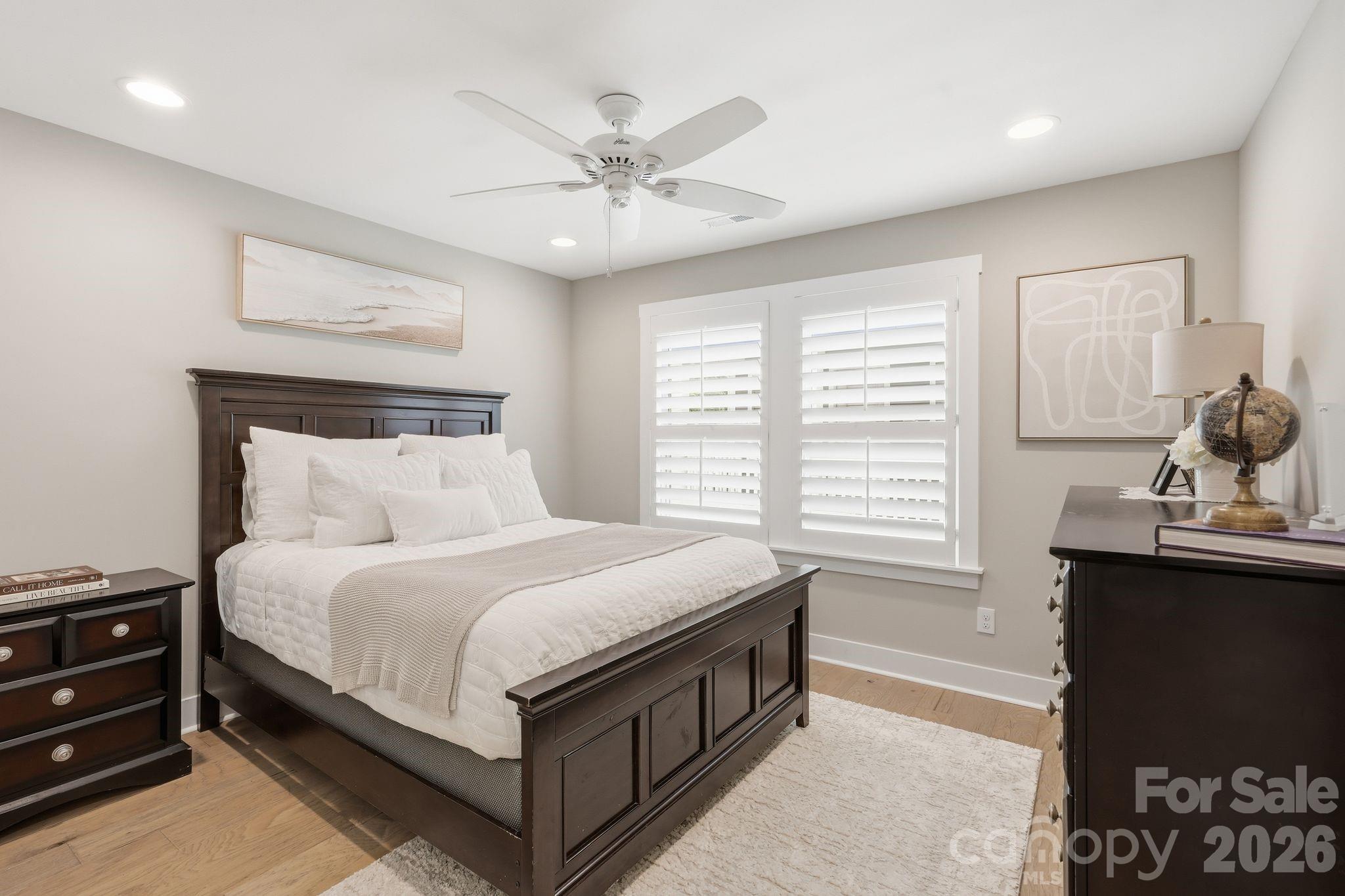 1086 Weir Court Property Photo 29