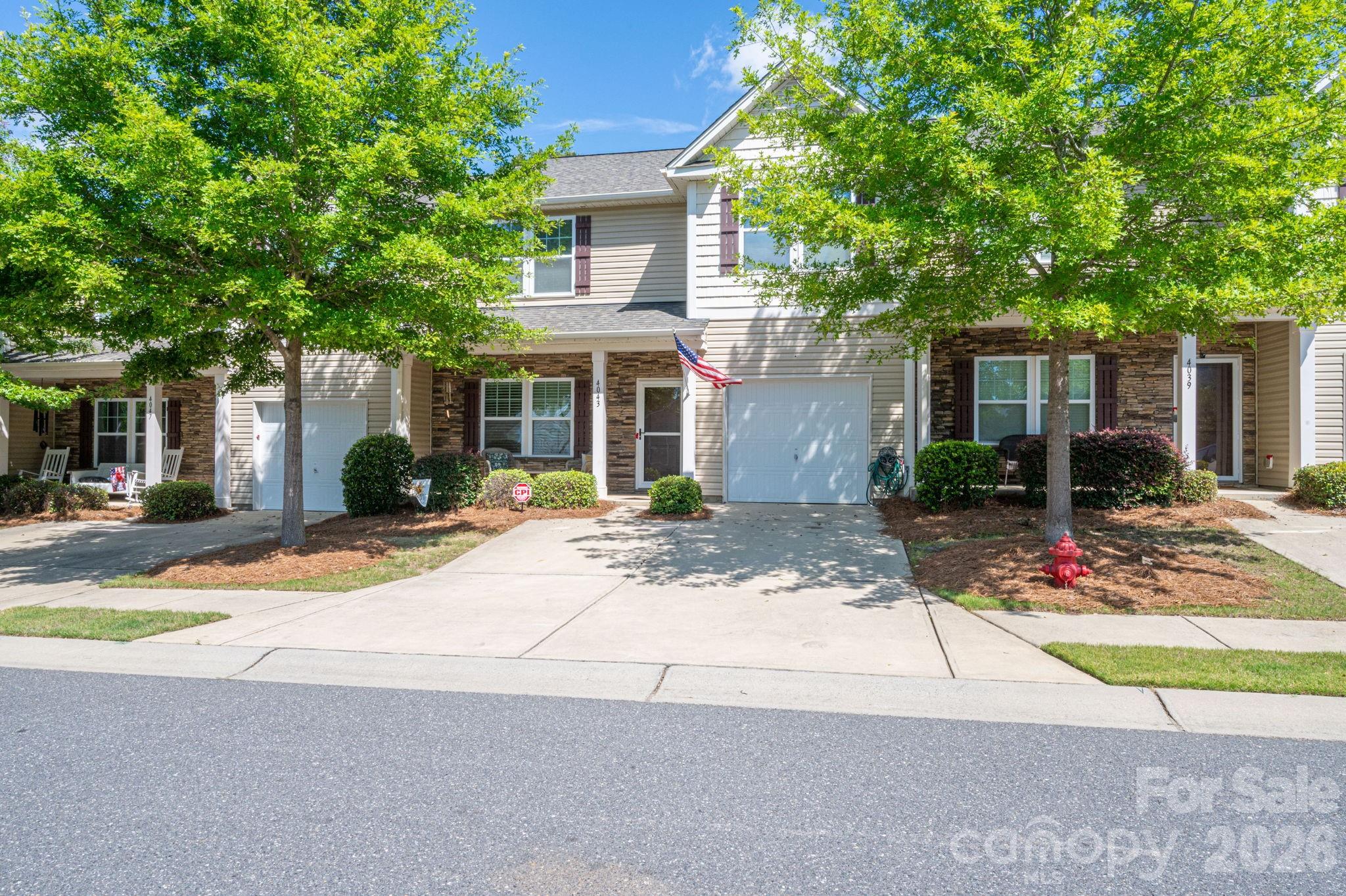 4043 Creekstone Trace Property Photo 3
