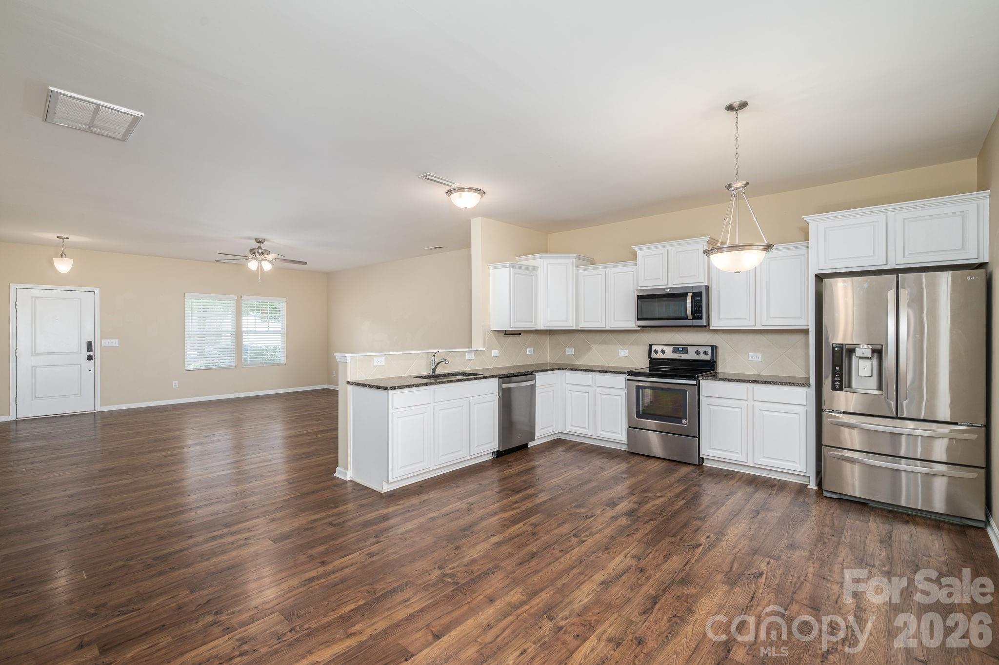 4043 Creekstone Trace Property Photo 6