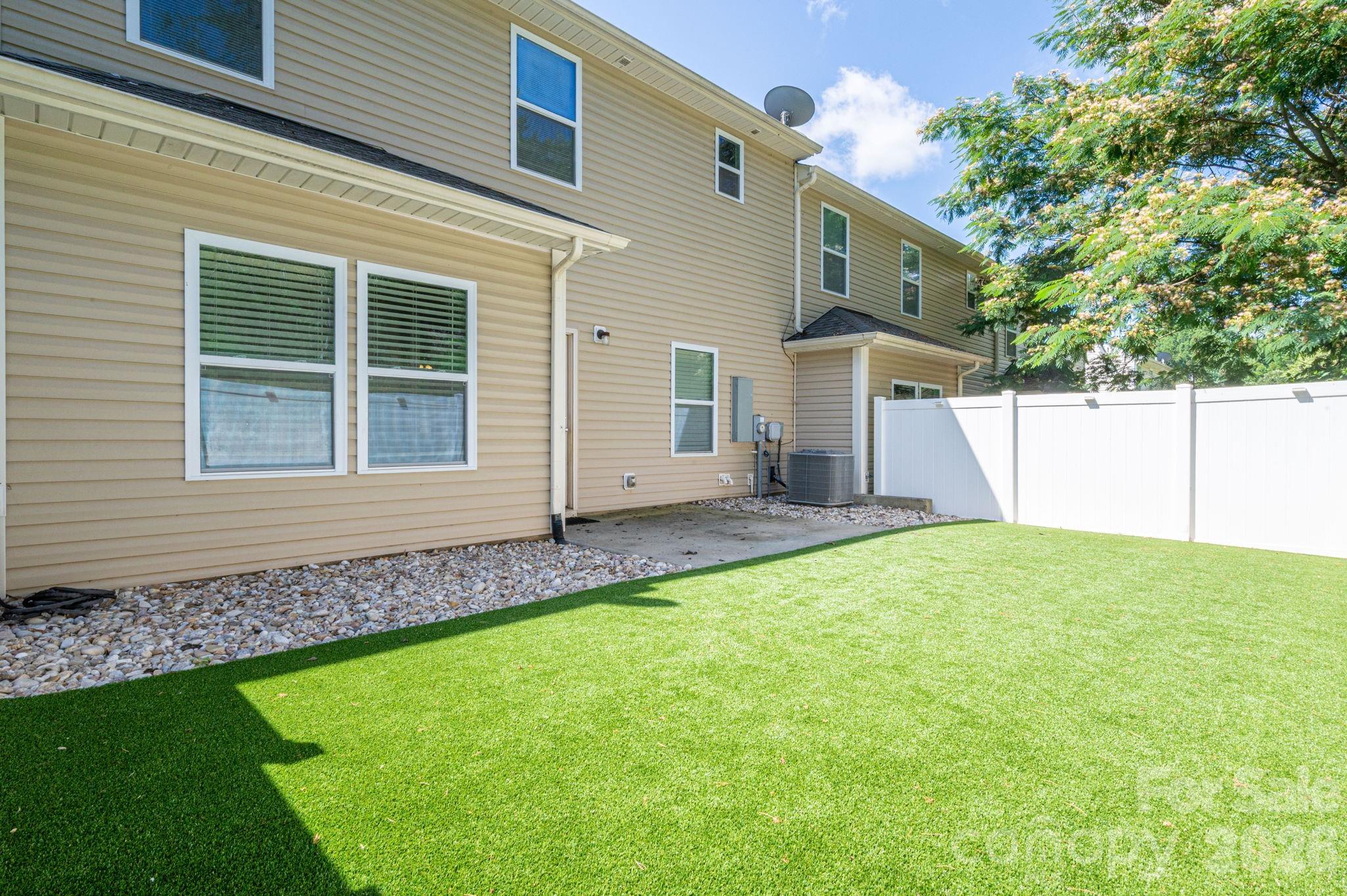 4043 Creekstone Trace Property Photo 41