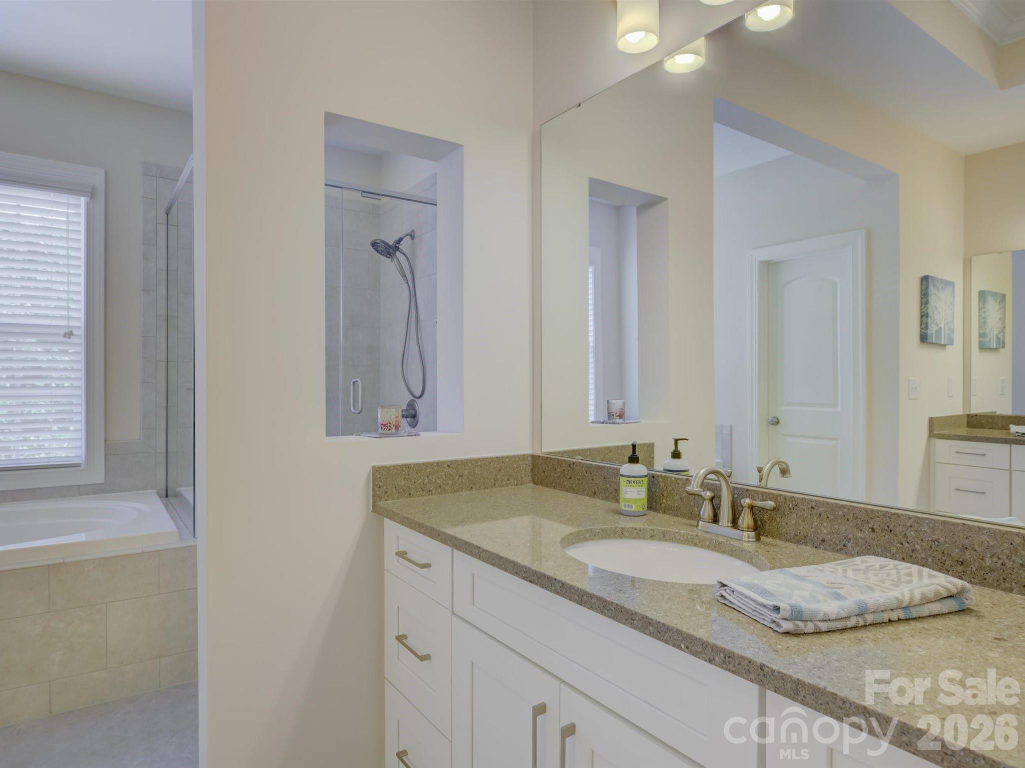 16433 Bryant Meadows Drive Property Photo 22